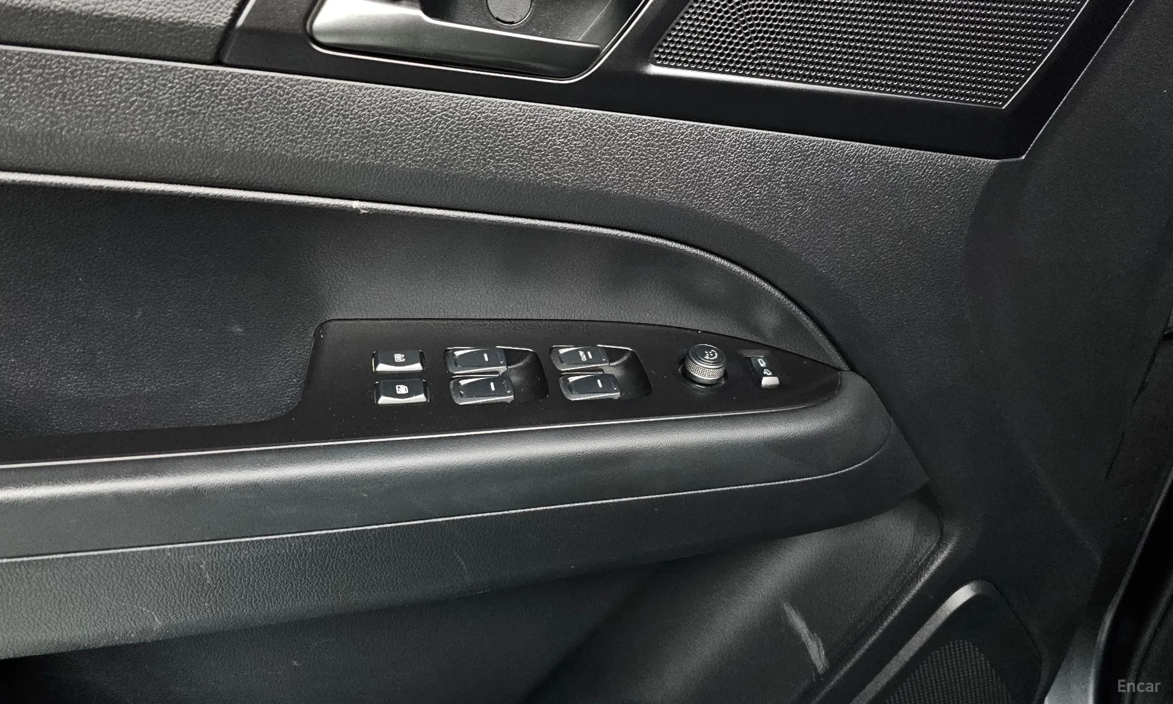 KG Mobility (SsangYong) Rexton Sports Khan превью 19