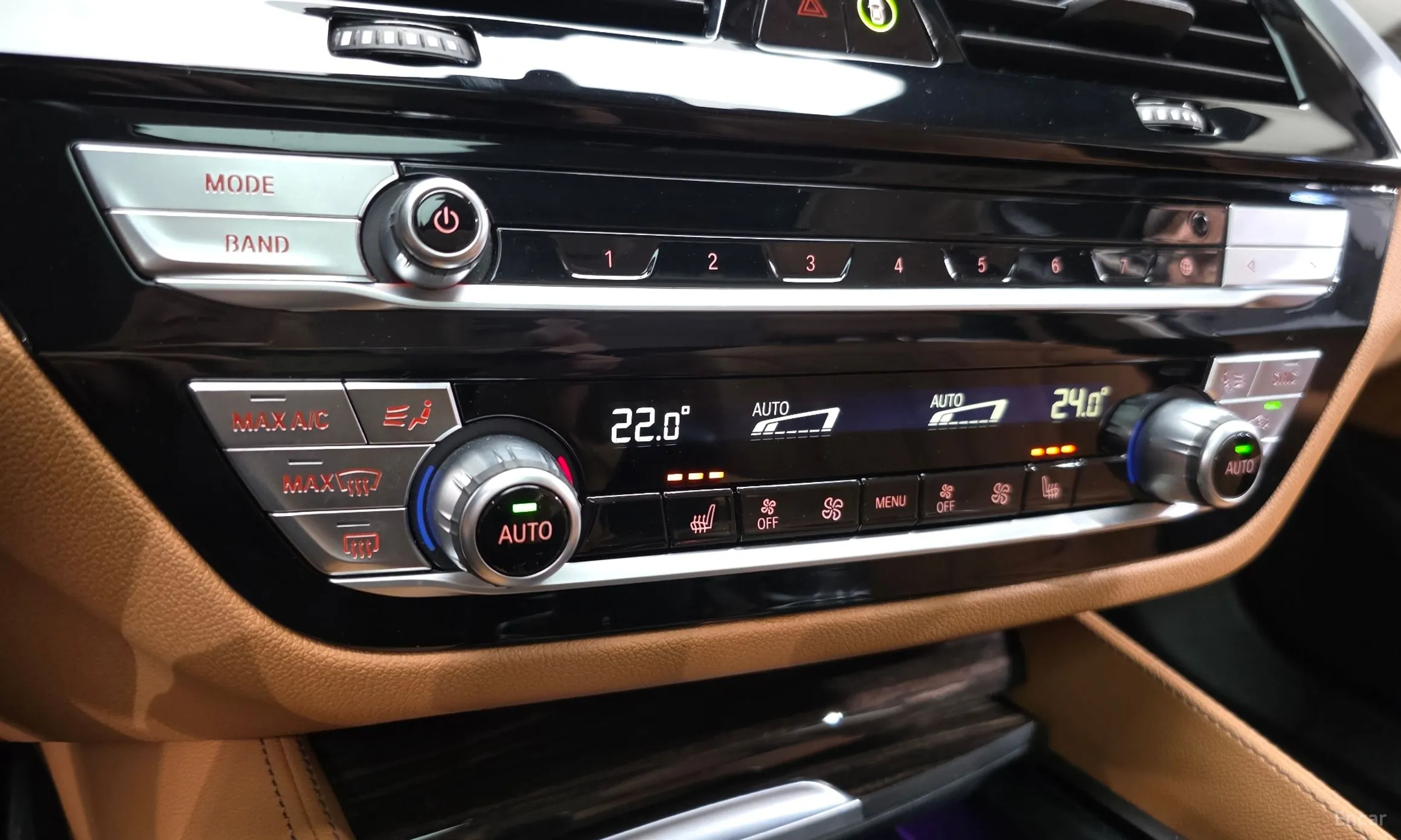 BMW 5 Series (G30) превью 16