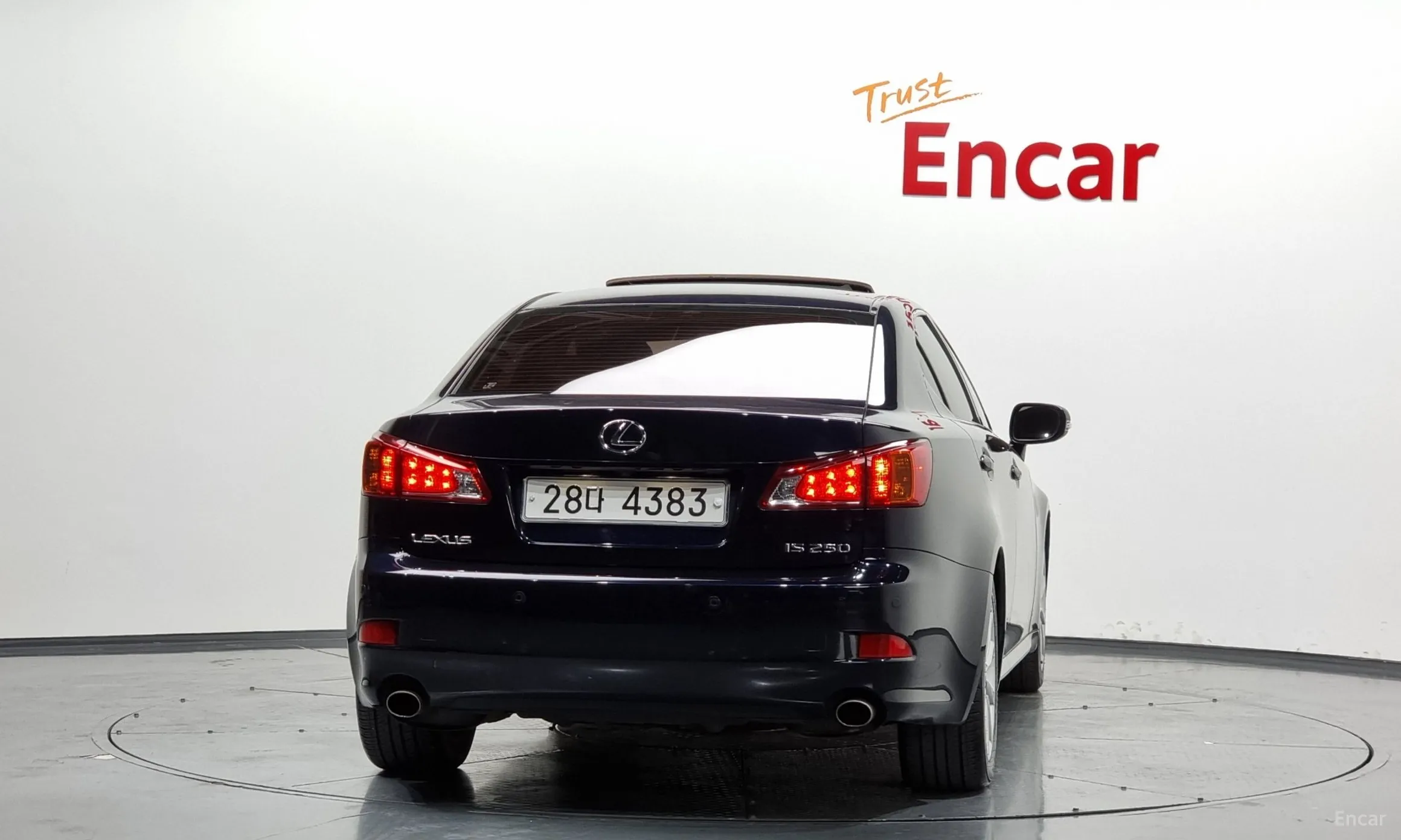 Lexus IS250 превью 4