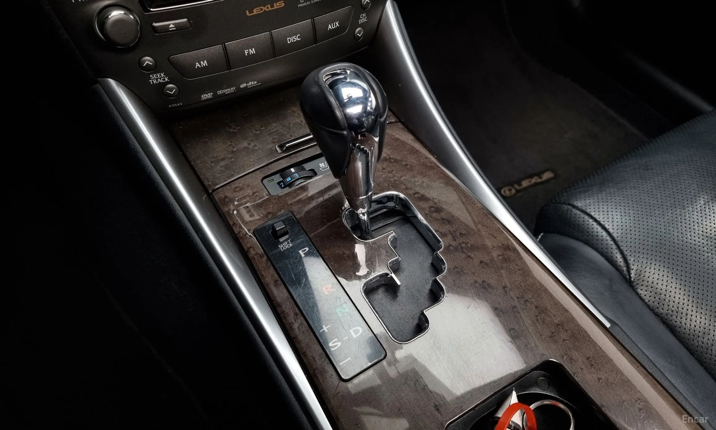 Lexus IS250 превью 9