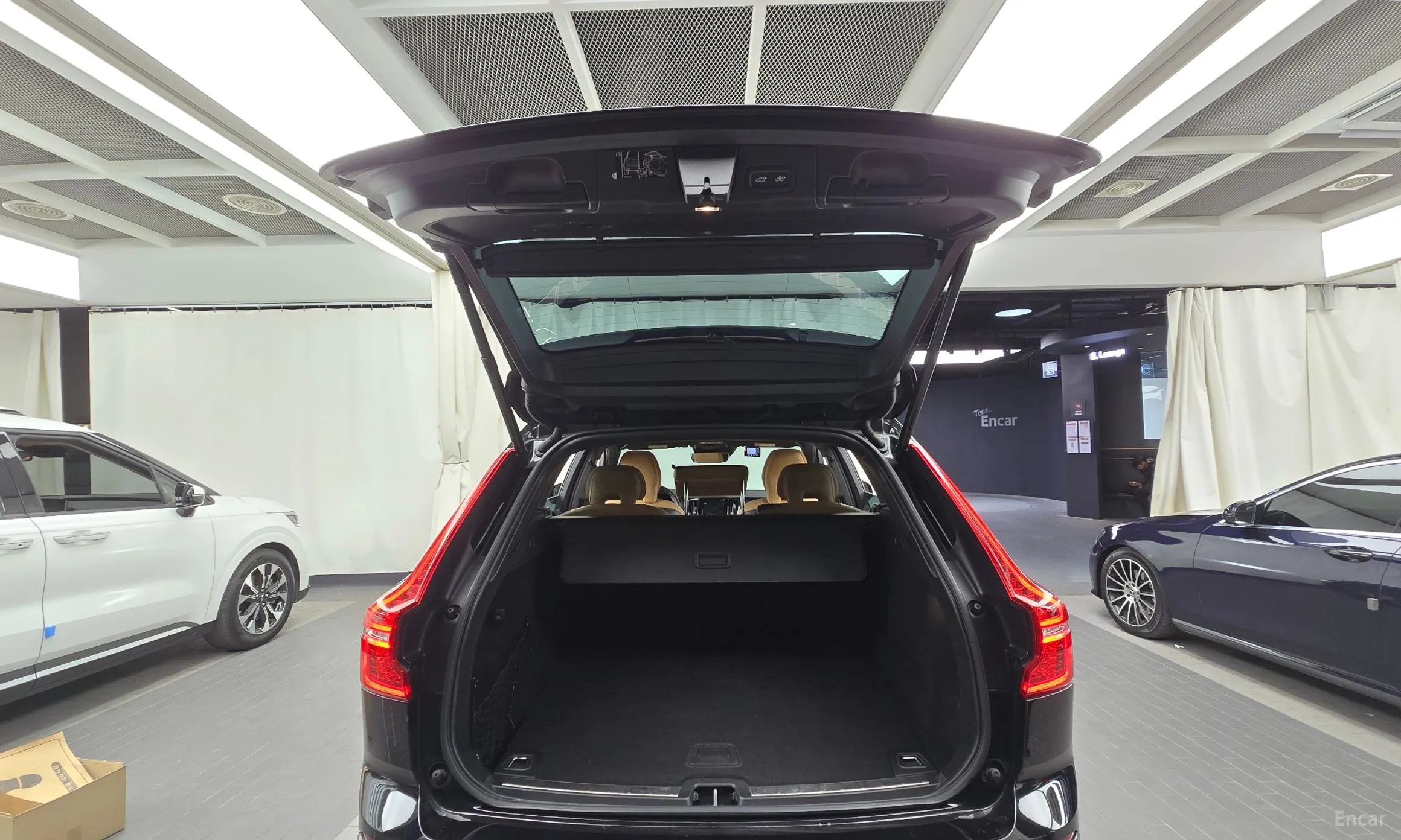 Volvo XC60 Gen 2 превью 20