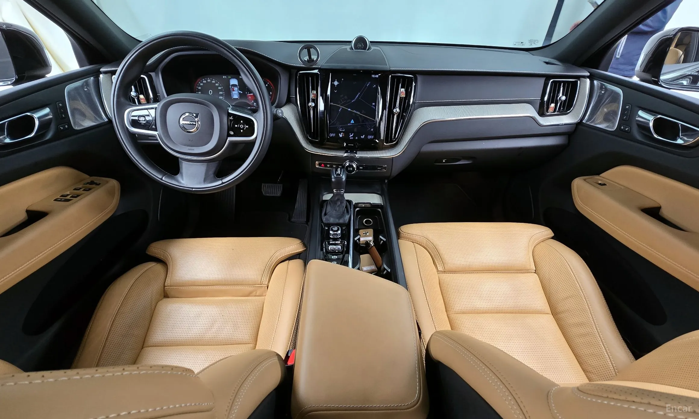 Volvo XC60 Gen 2 превью 7