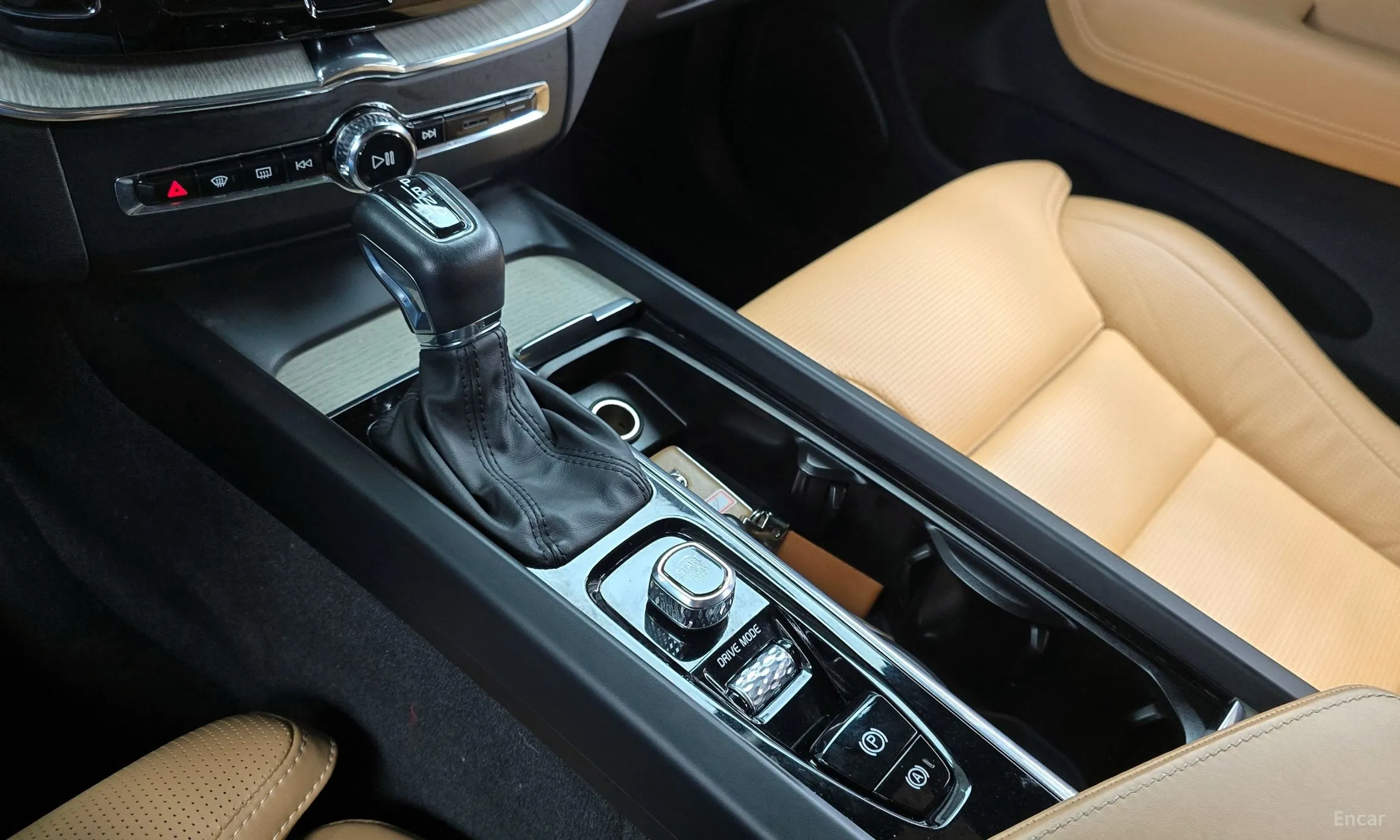 Volvo XC60 Gen 2 превью 9