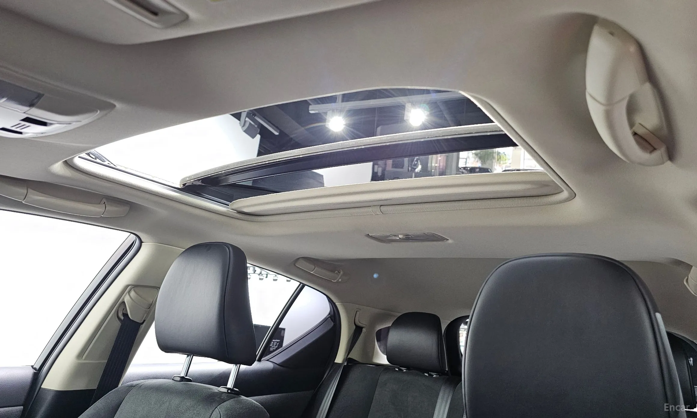 Lexus CT200h превью 20