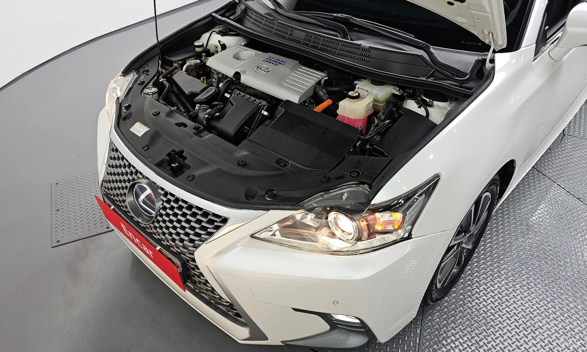 Lexus CT200h превью 6