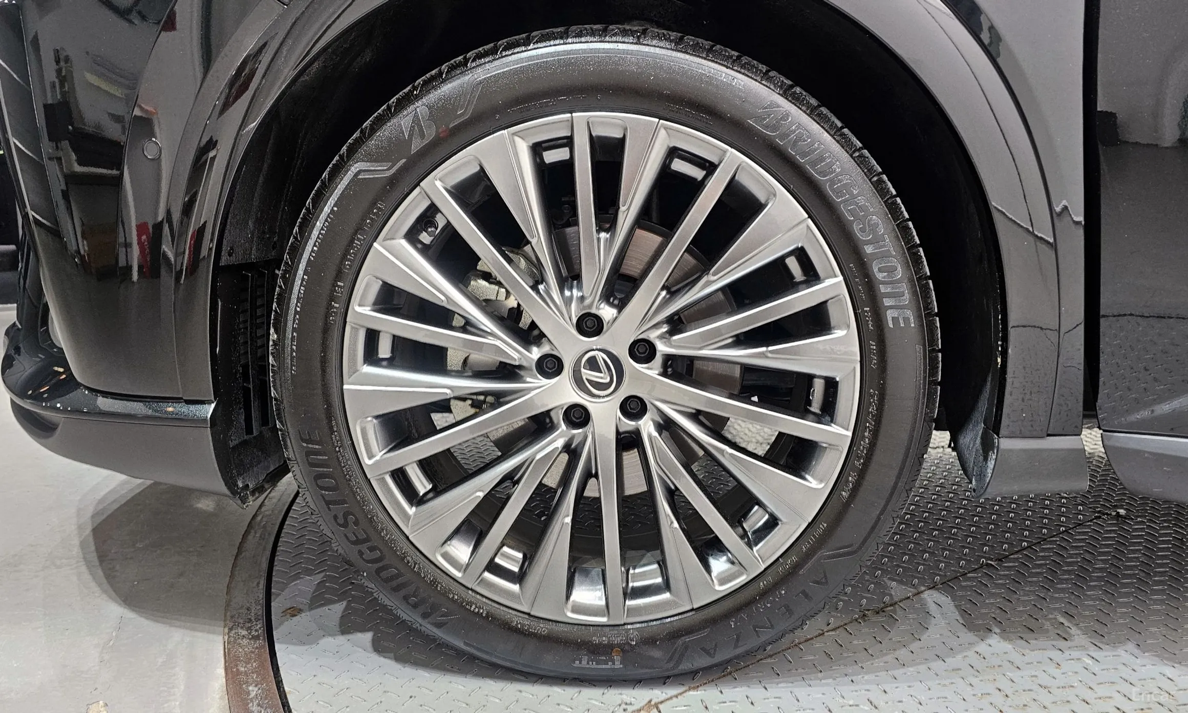 Lexus RX350h 5th Generation превью 5