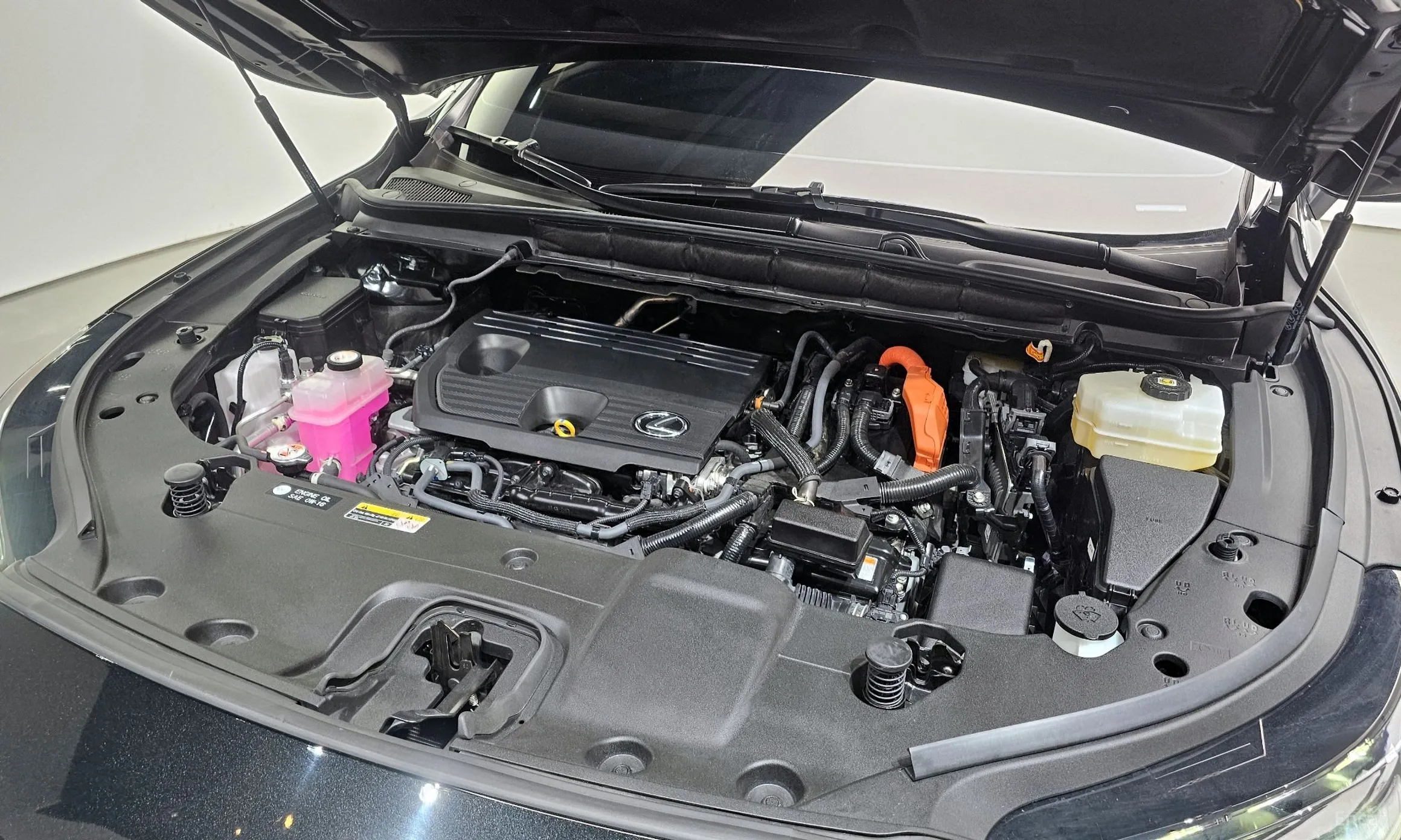 Lexus RX350h 5th Generation превью 6