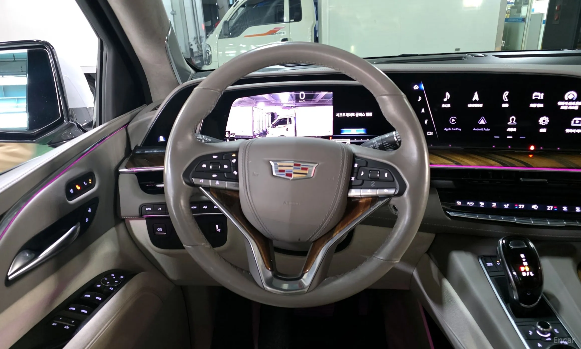 Cadillac Escalade 5th Generation превью 13