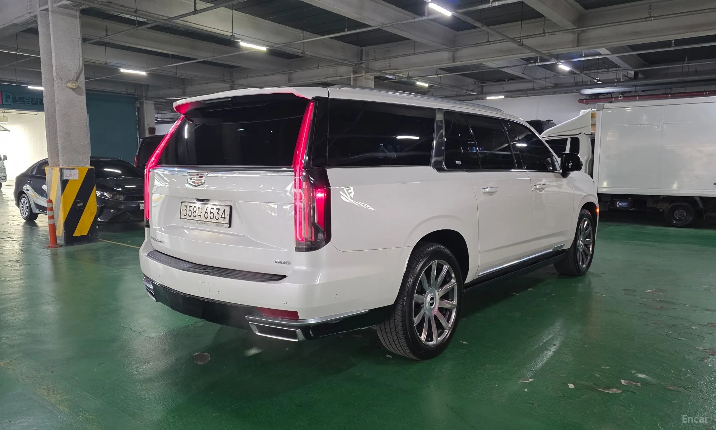 Cadillac Escalade 5th Generation