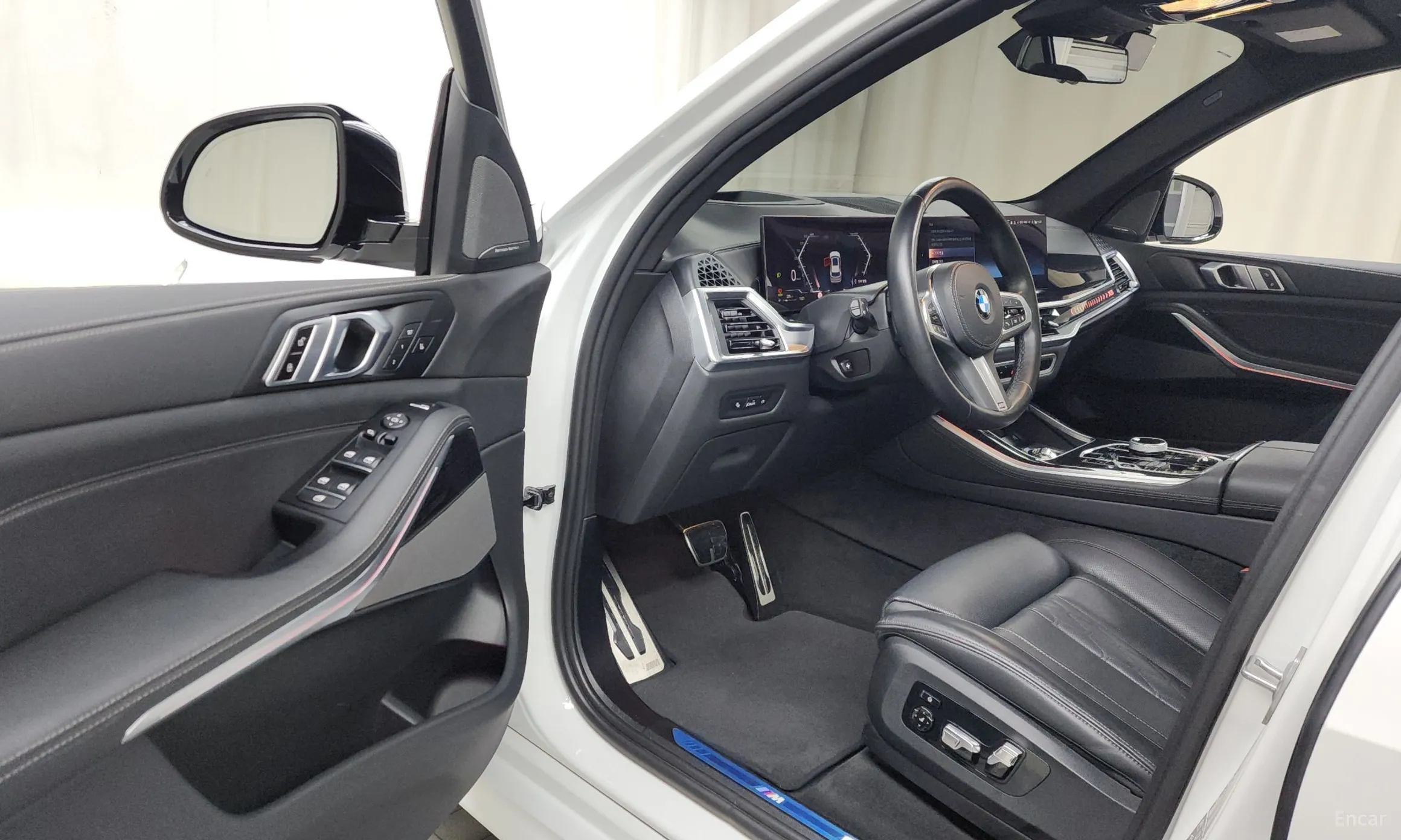 BMW X5 (G05) превью 10