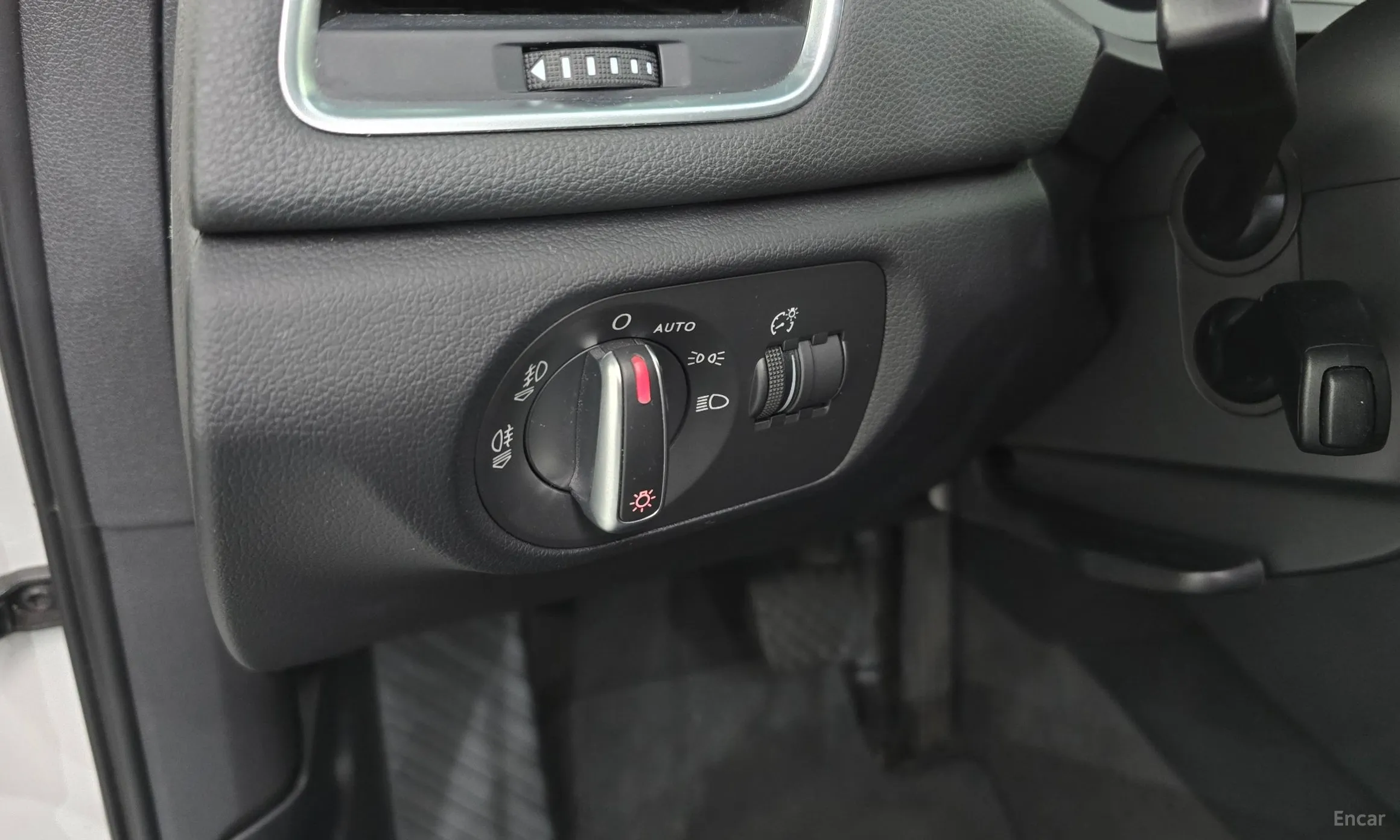 Audi Q3 превью 17