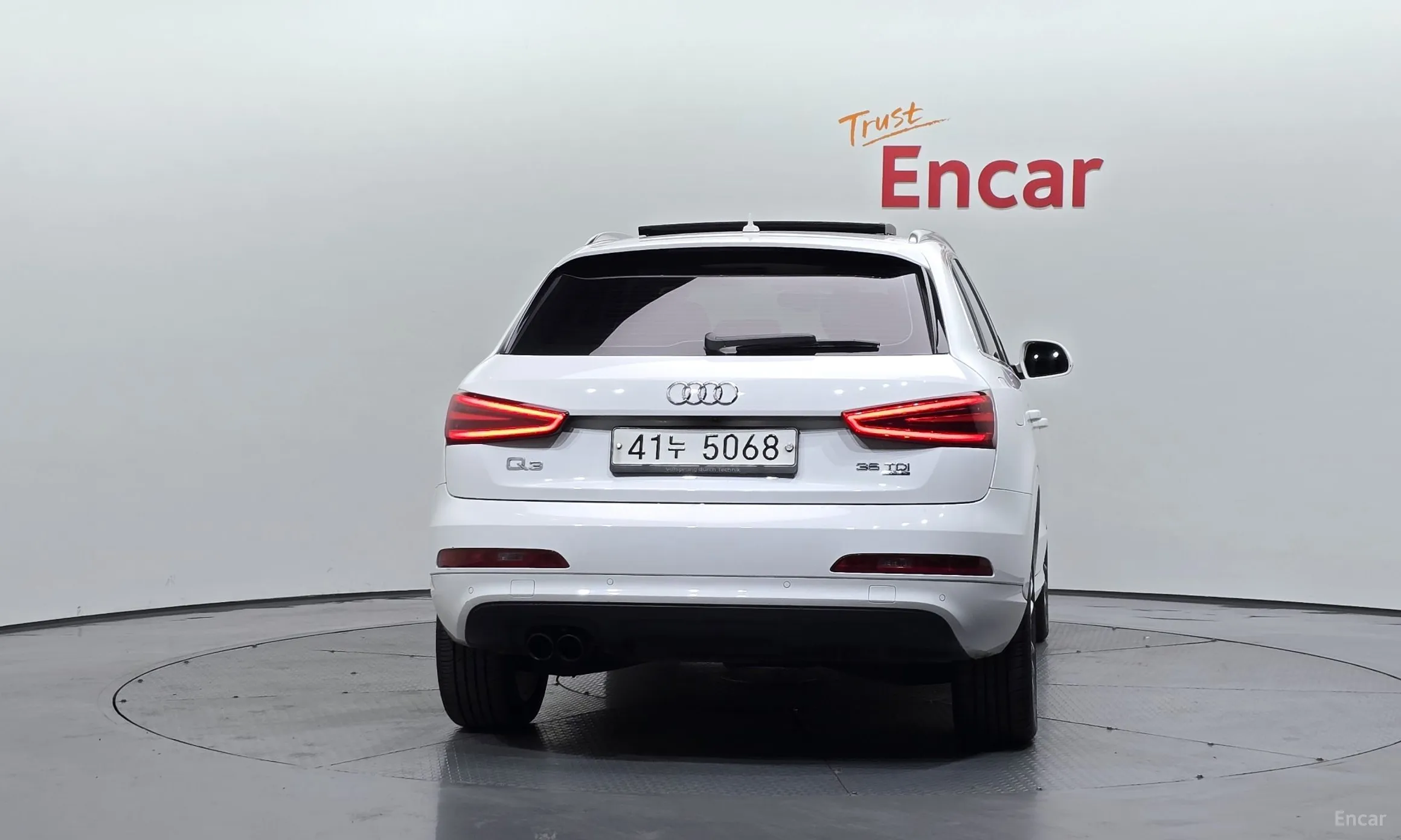 Audi Q3 превью 4