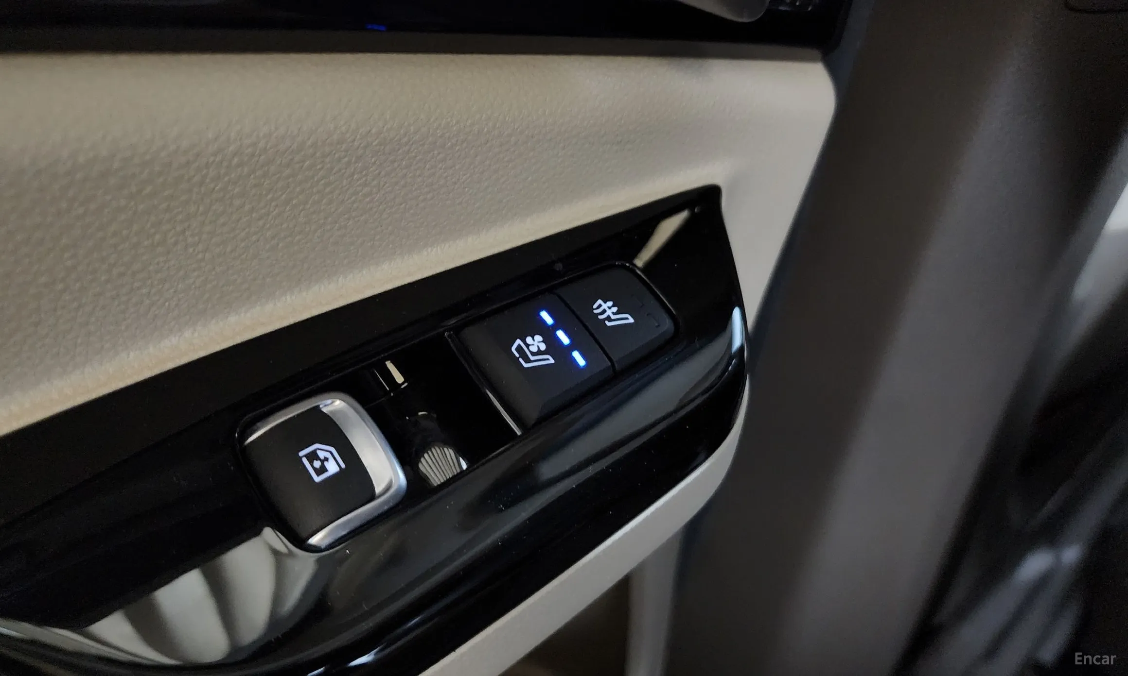 Kia Carnival Gen 4 превью 17