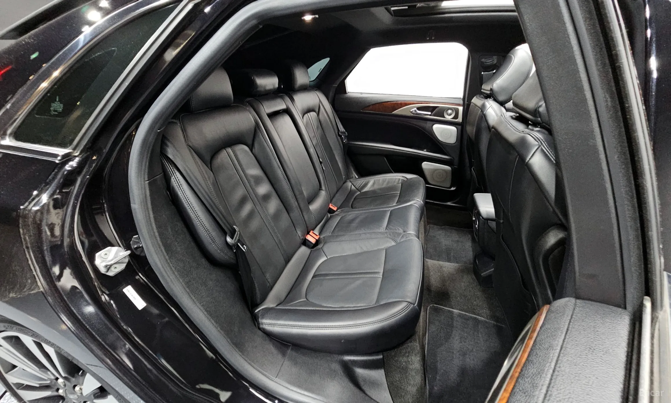 Lincoln New MKZ превью 12