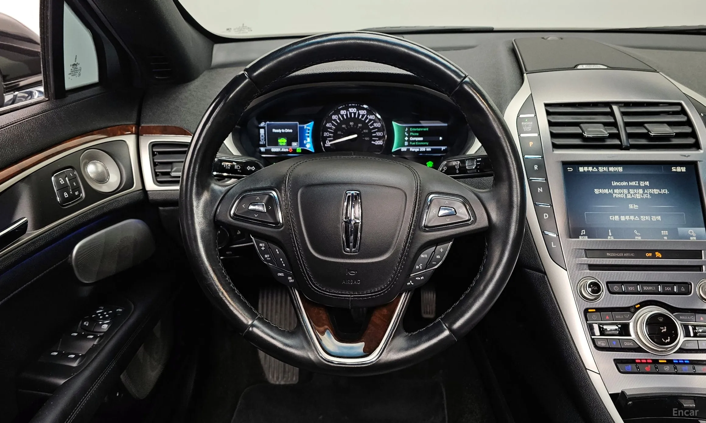 Lincoln New MKZ превью 13