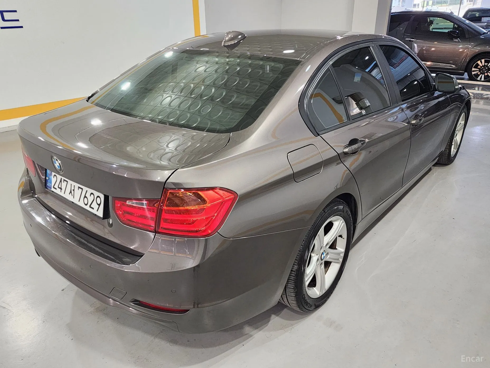 BMW 3 Series (F30) превью 19