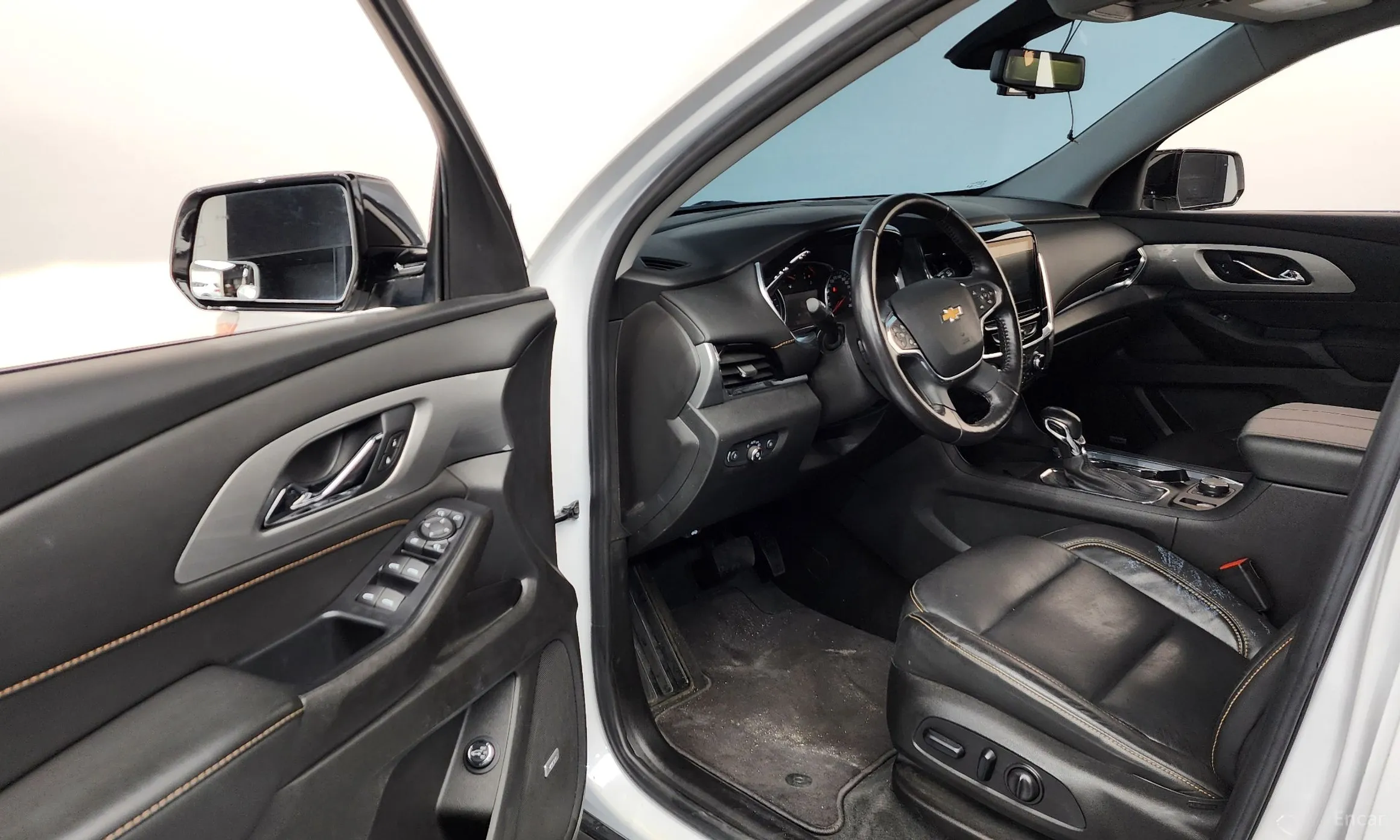 Chevrolet (GM Daewoo) Traverse превью 10