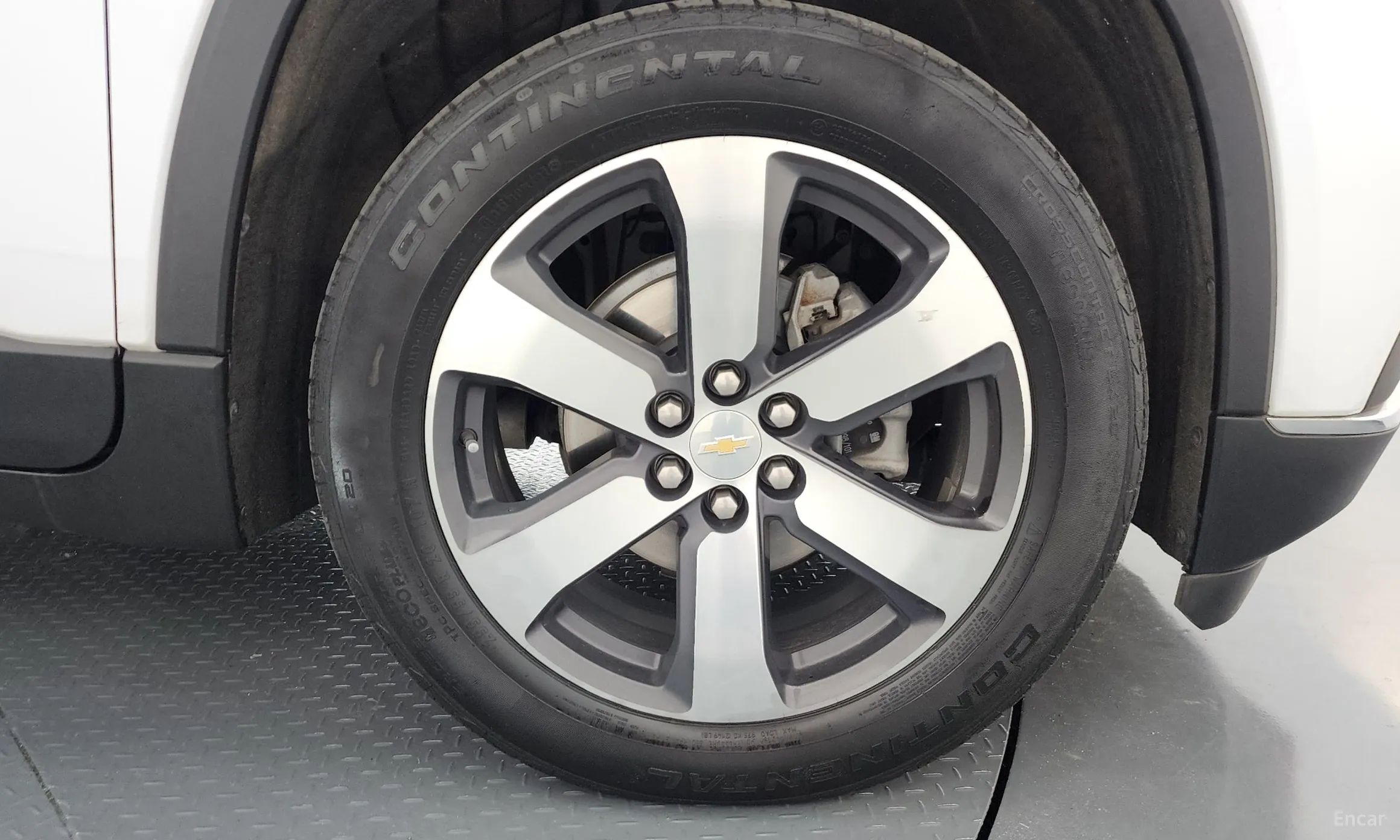 Chevrolet (GM Daewoo) Traverse превью 5