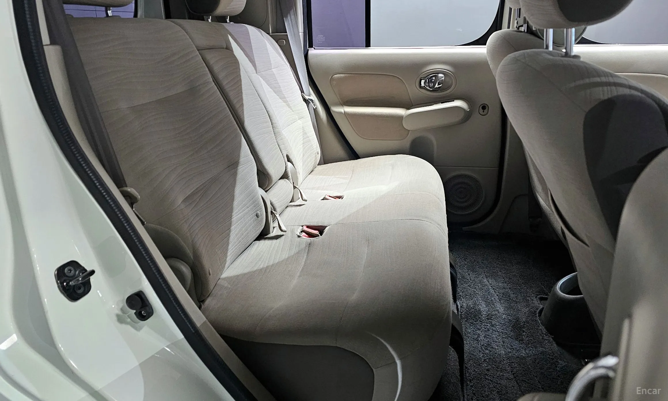 Nissan Cube превью 13
