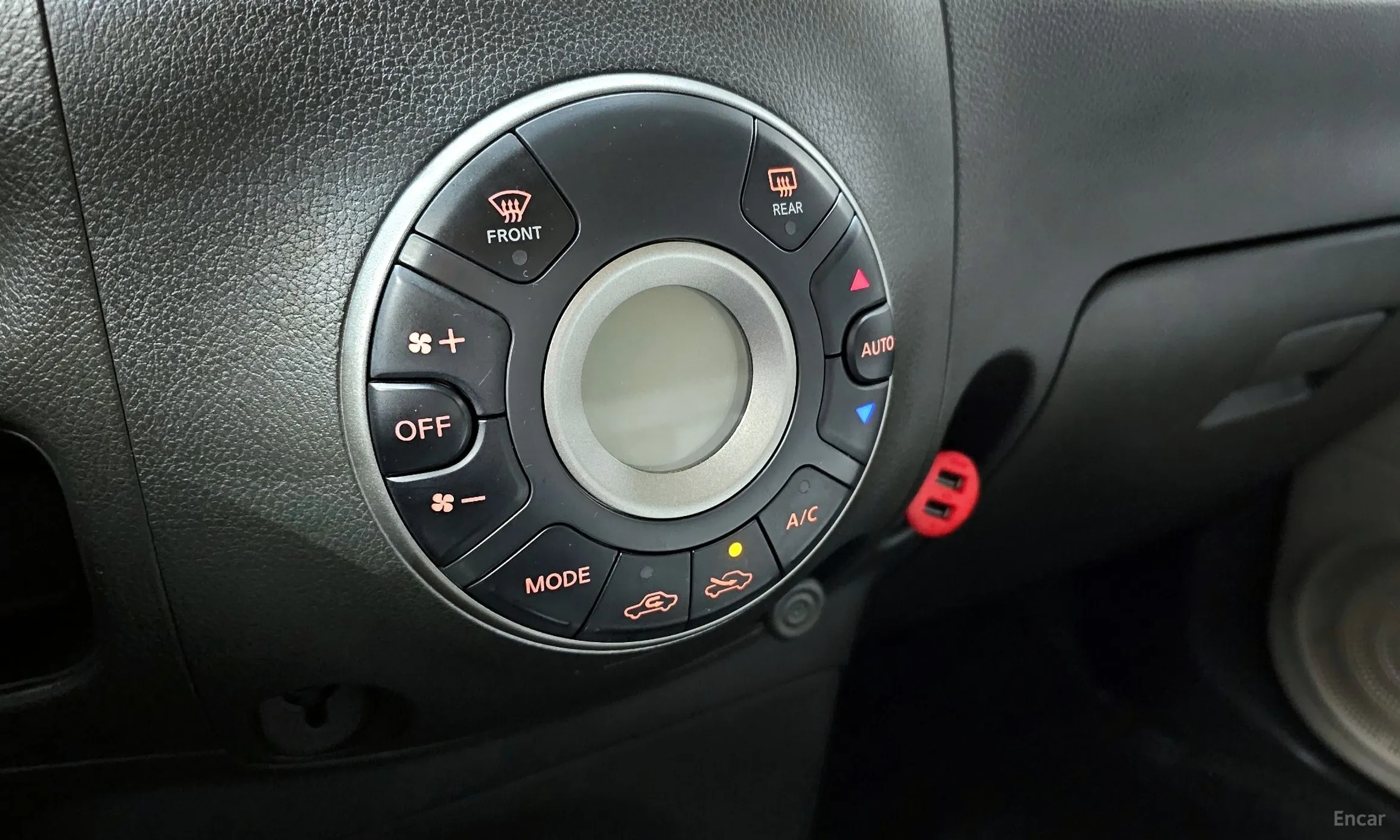 Nissan Cube превью 19