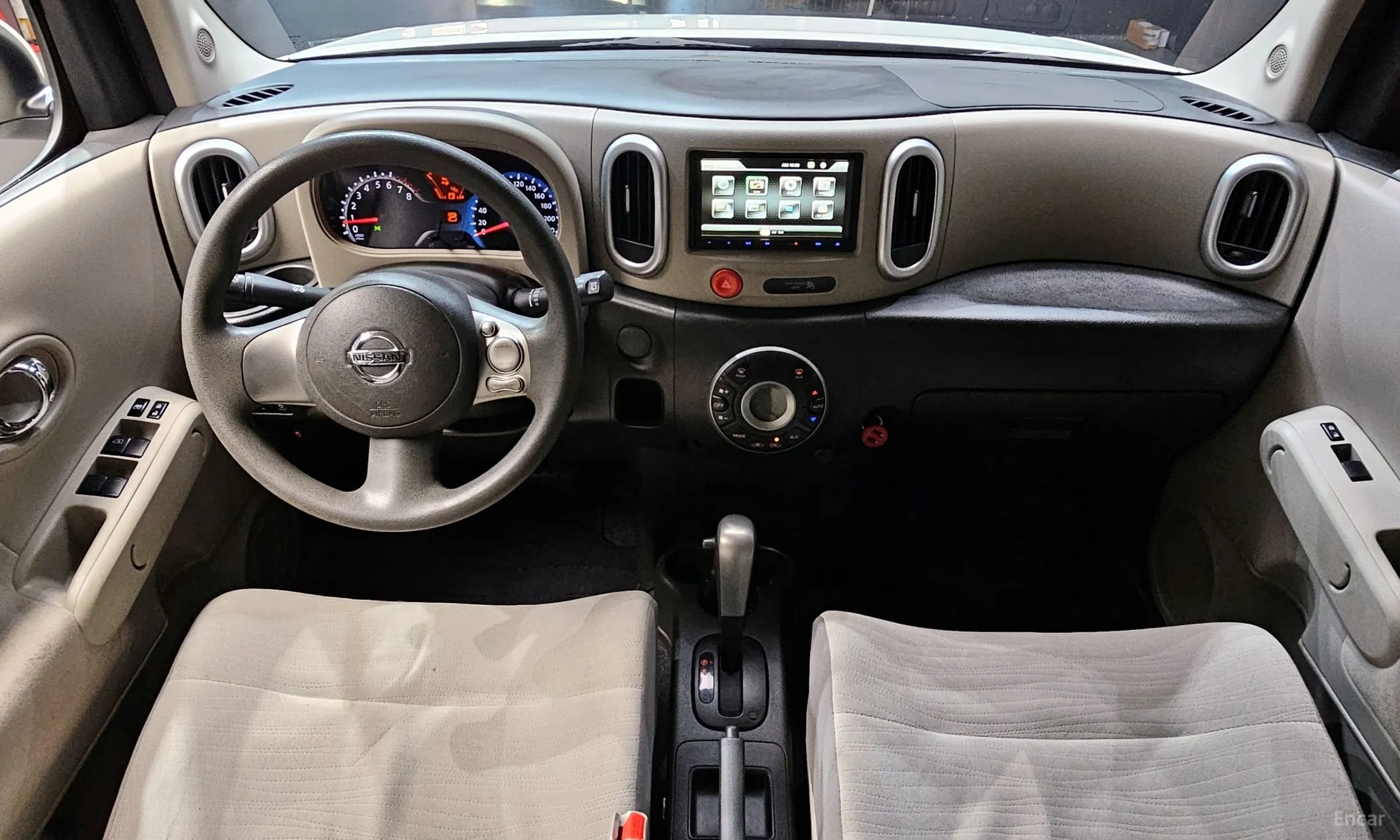 Nissan Cube превью 7