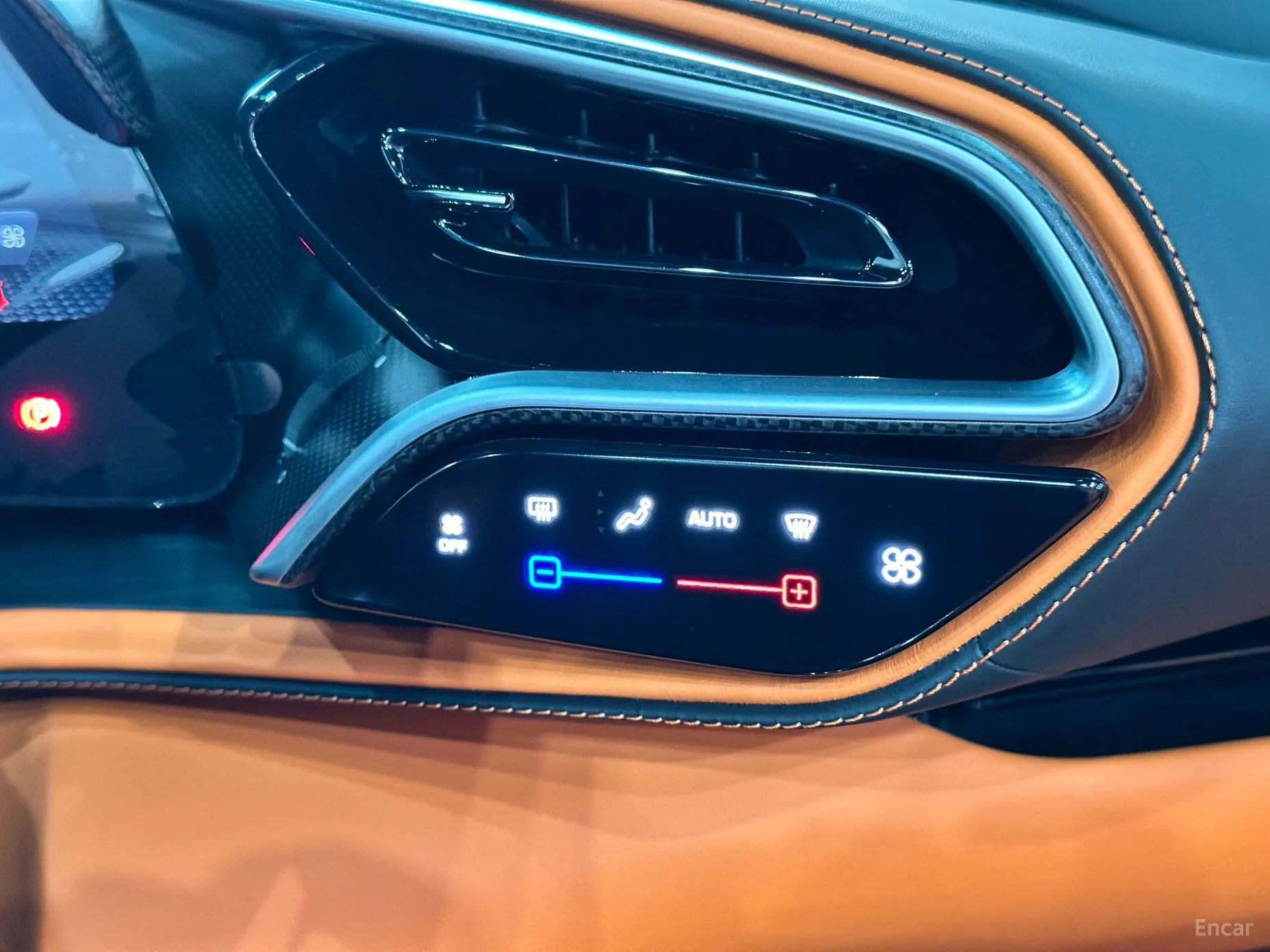 Ferrari 296 GTS превью 16