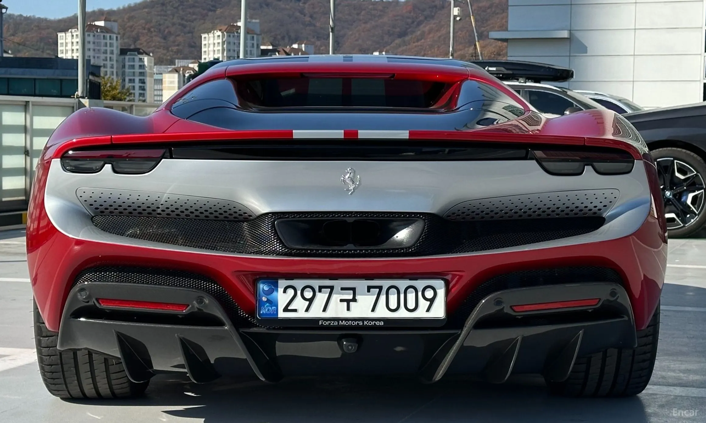 Ferrari 296 GTS превью 4