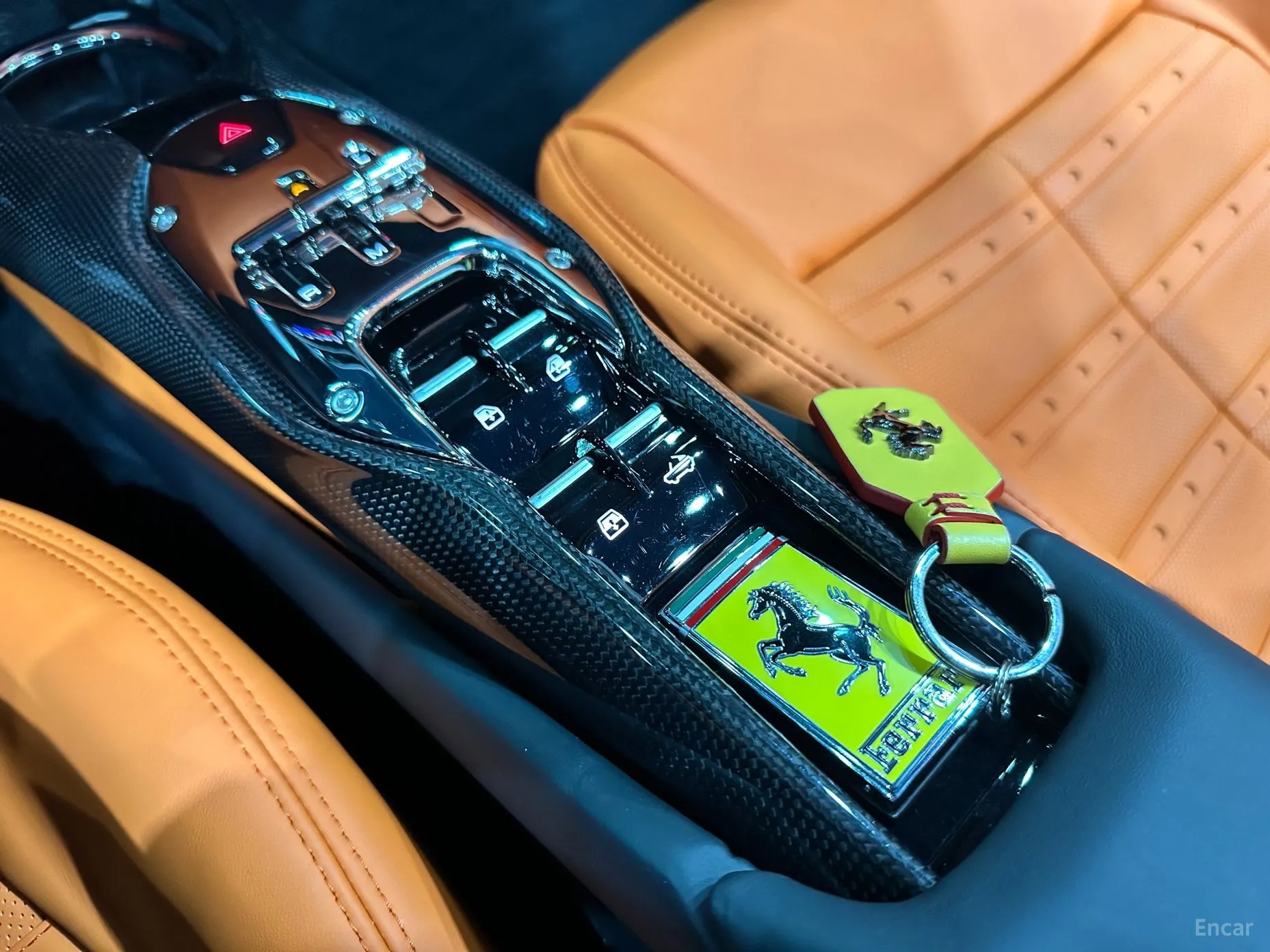 Ferrari 296 GTS превью 9