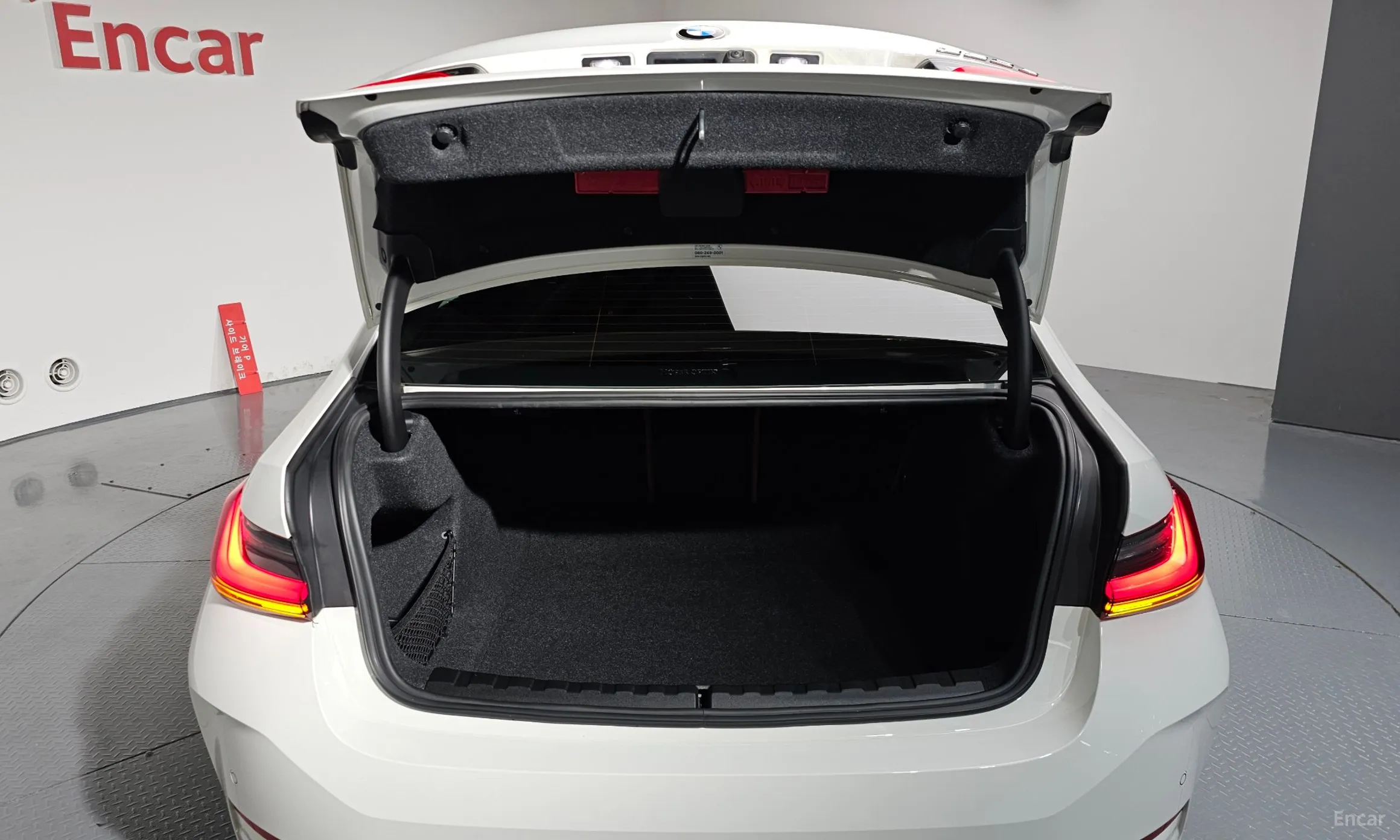 BMW 3 Series (G20) превью 20