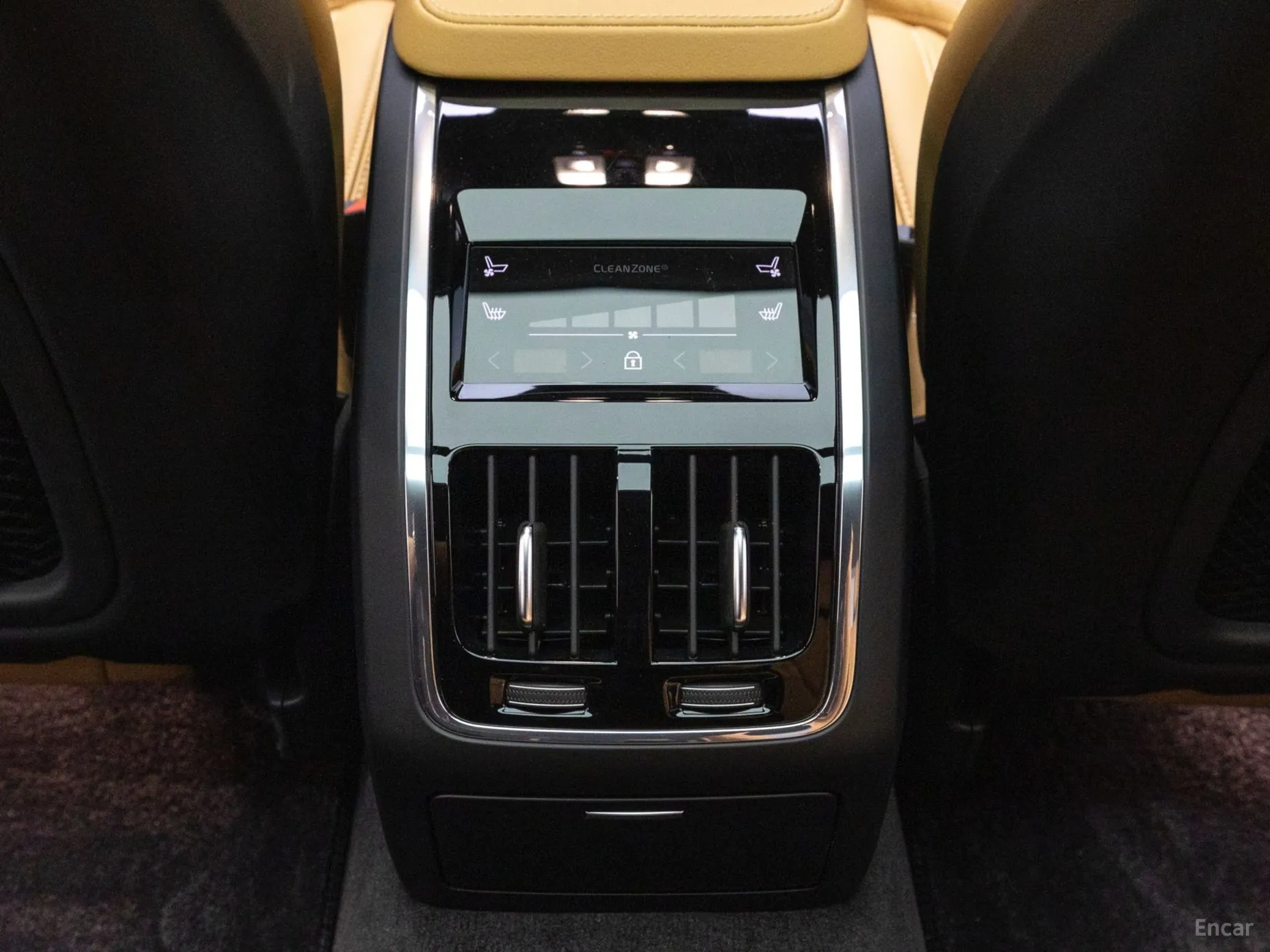 Volvo S90 превью 16