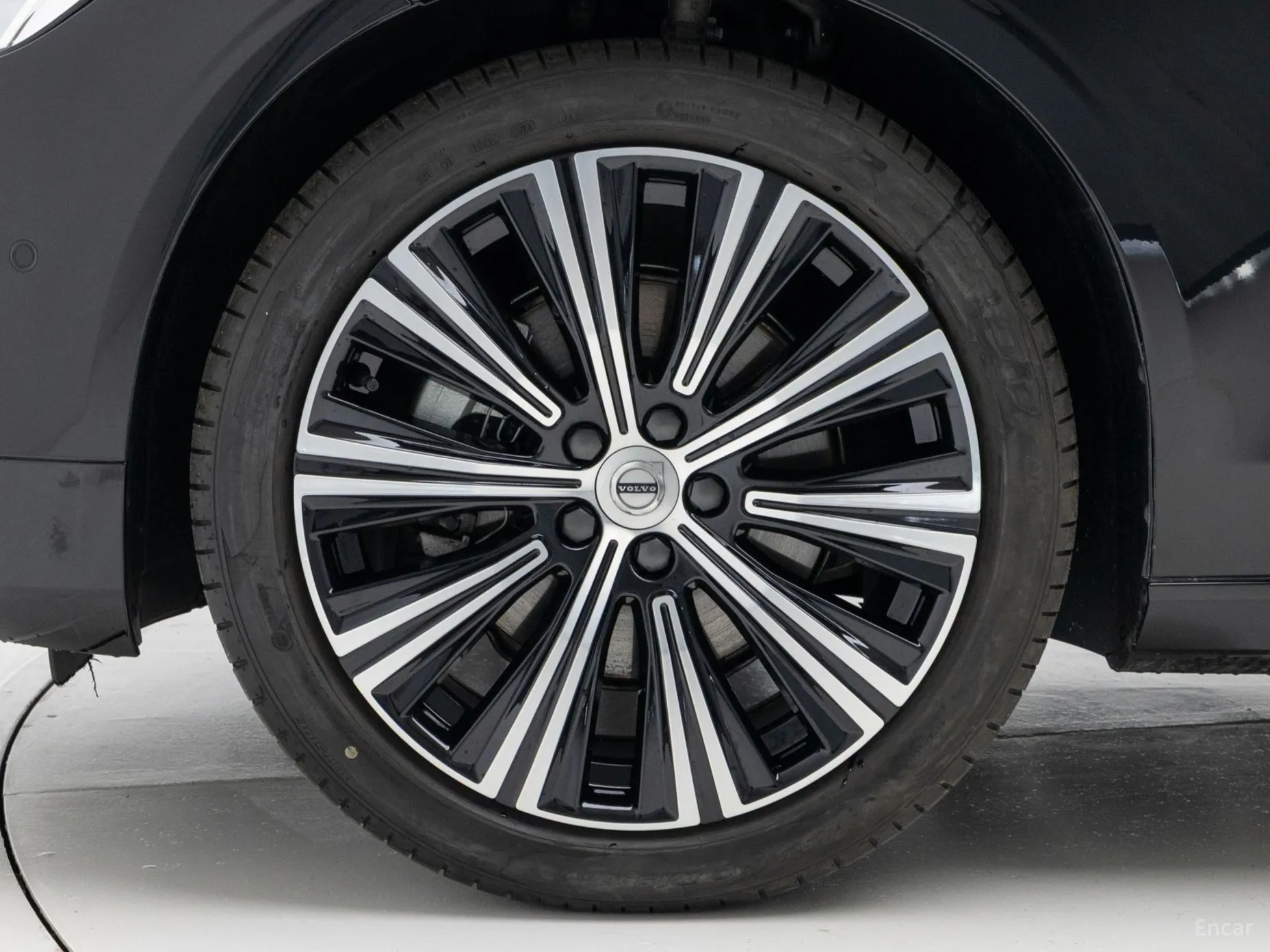 Volvo S90 превью 5