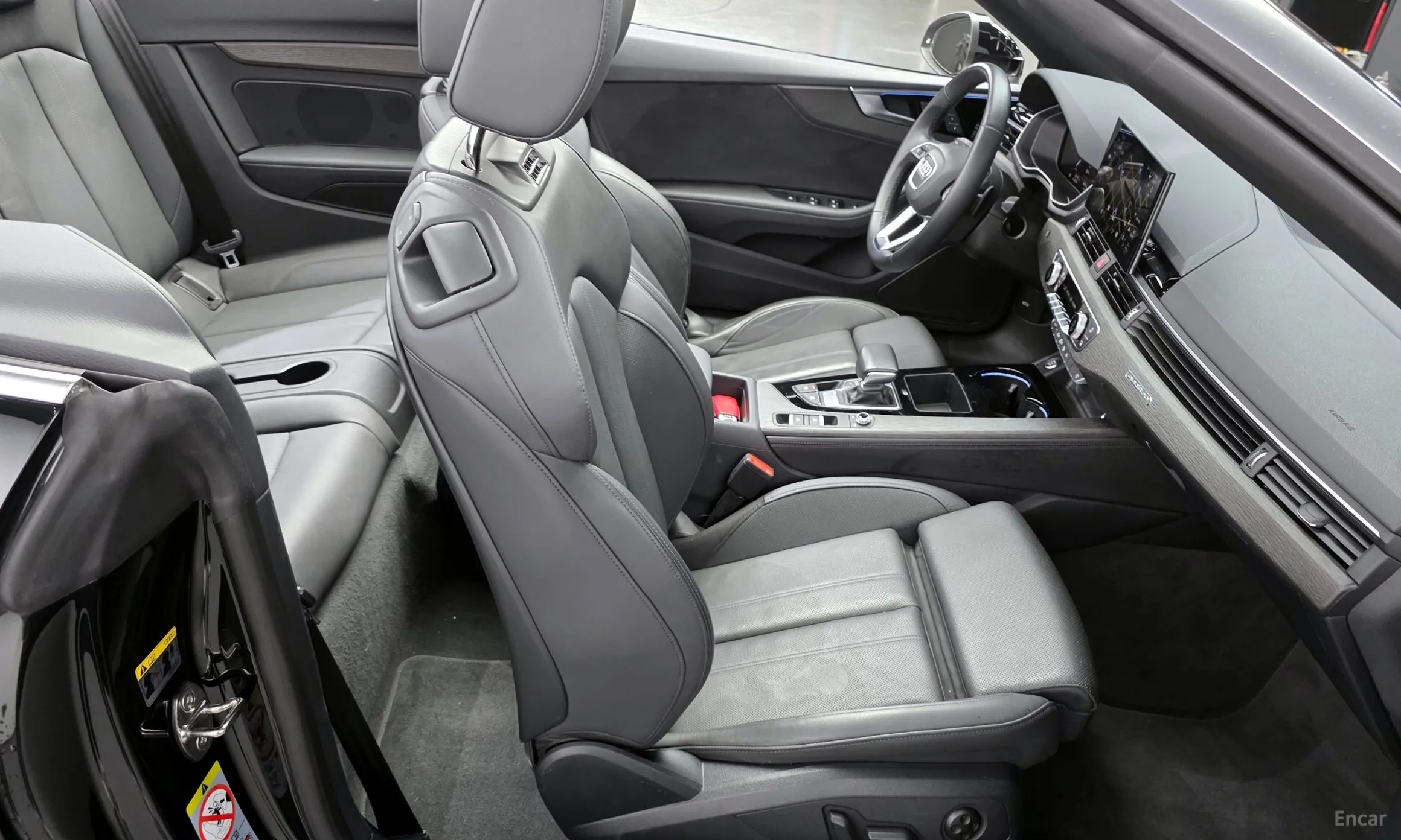 Audi A5 (F5) превью 12