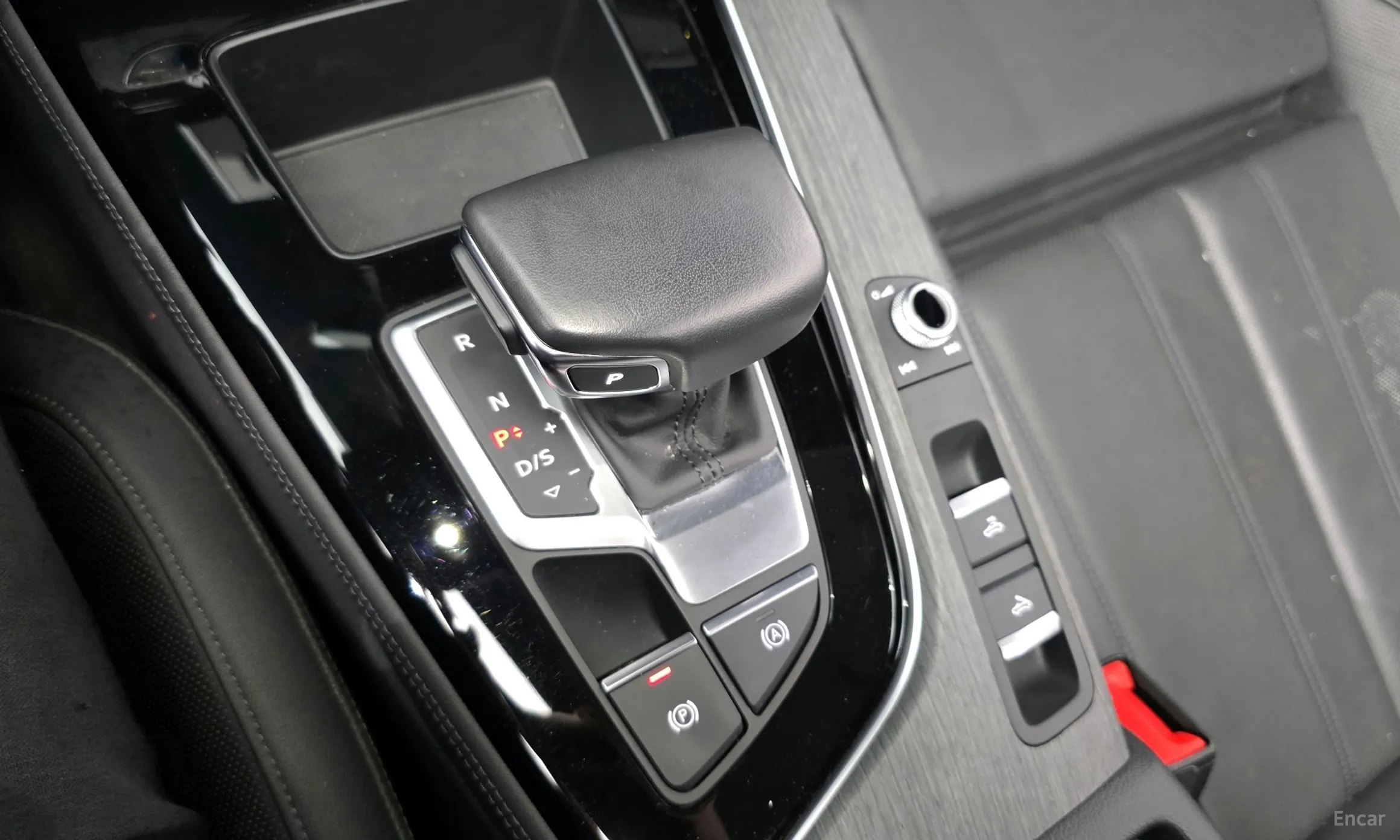Audi A5 (F5) превью 9