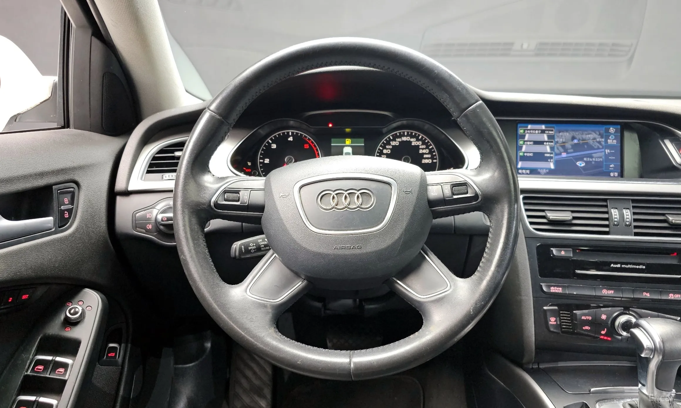 Audi New A4 превью 13