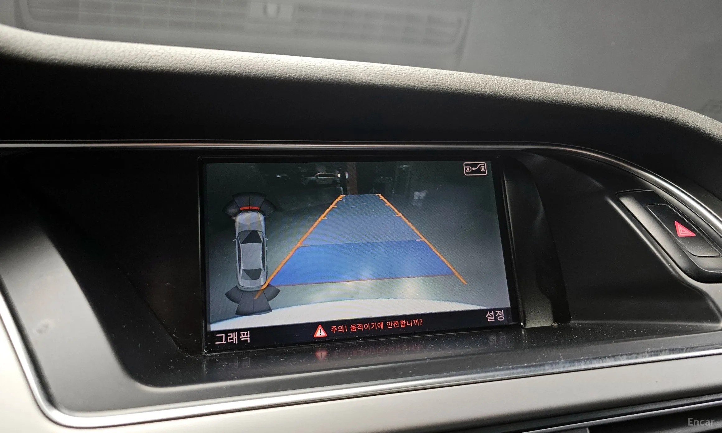Audi New A4 превью 15