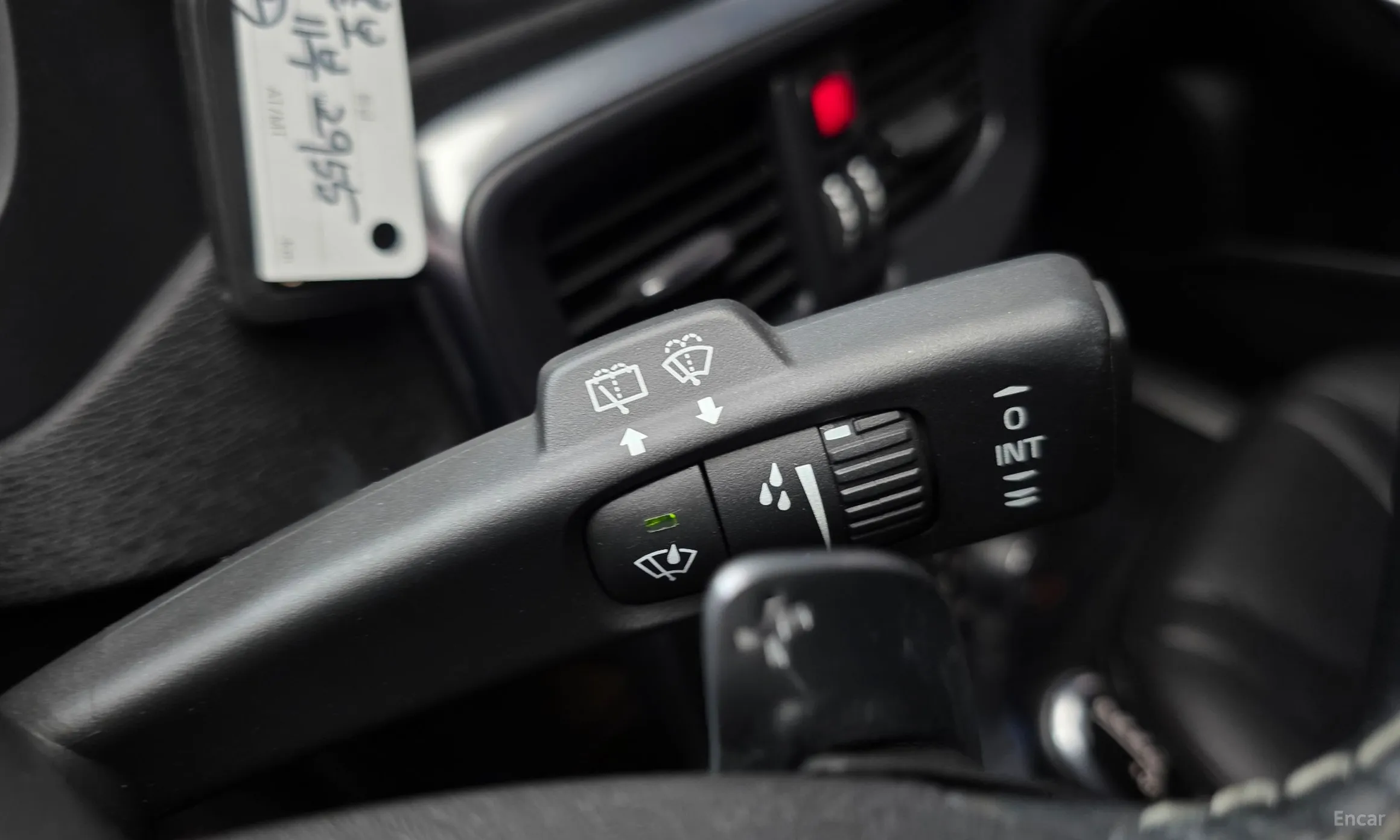 Volvo V40 превью 16