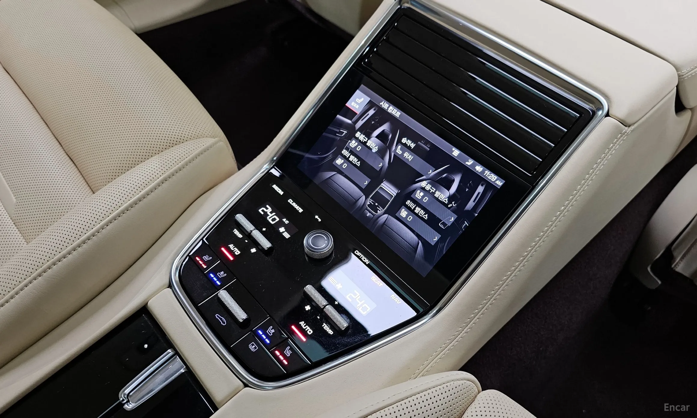 Porsche Panamera (971) превью 17
