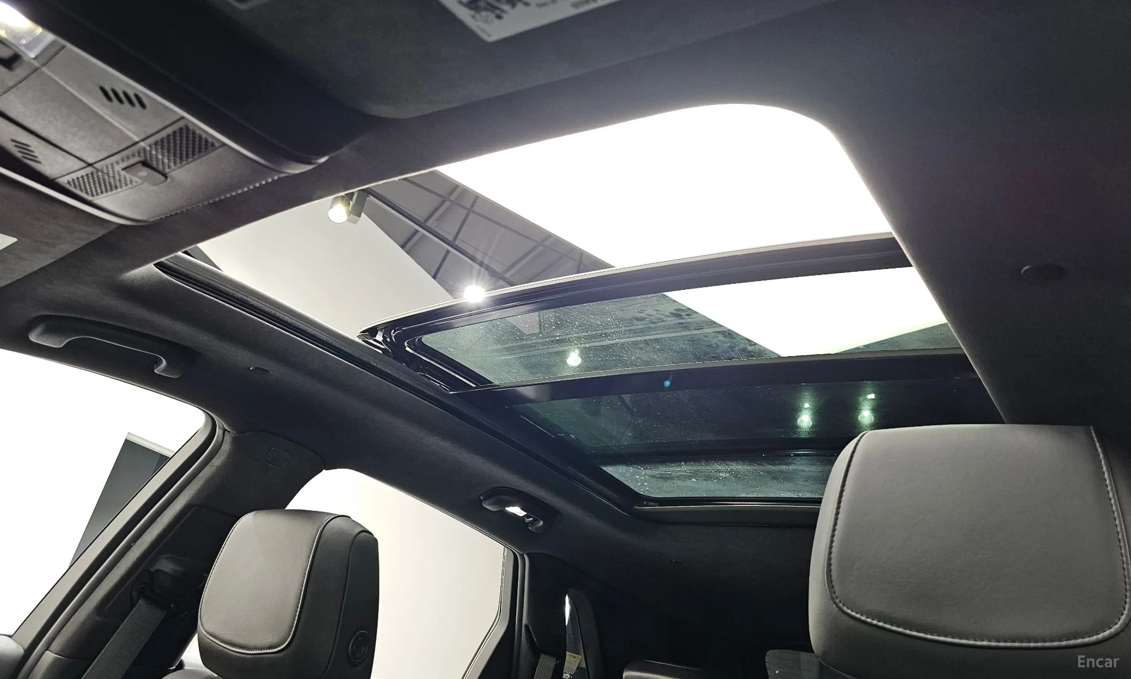 Cadillac XT5 превью 19