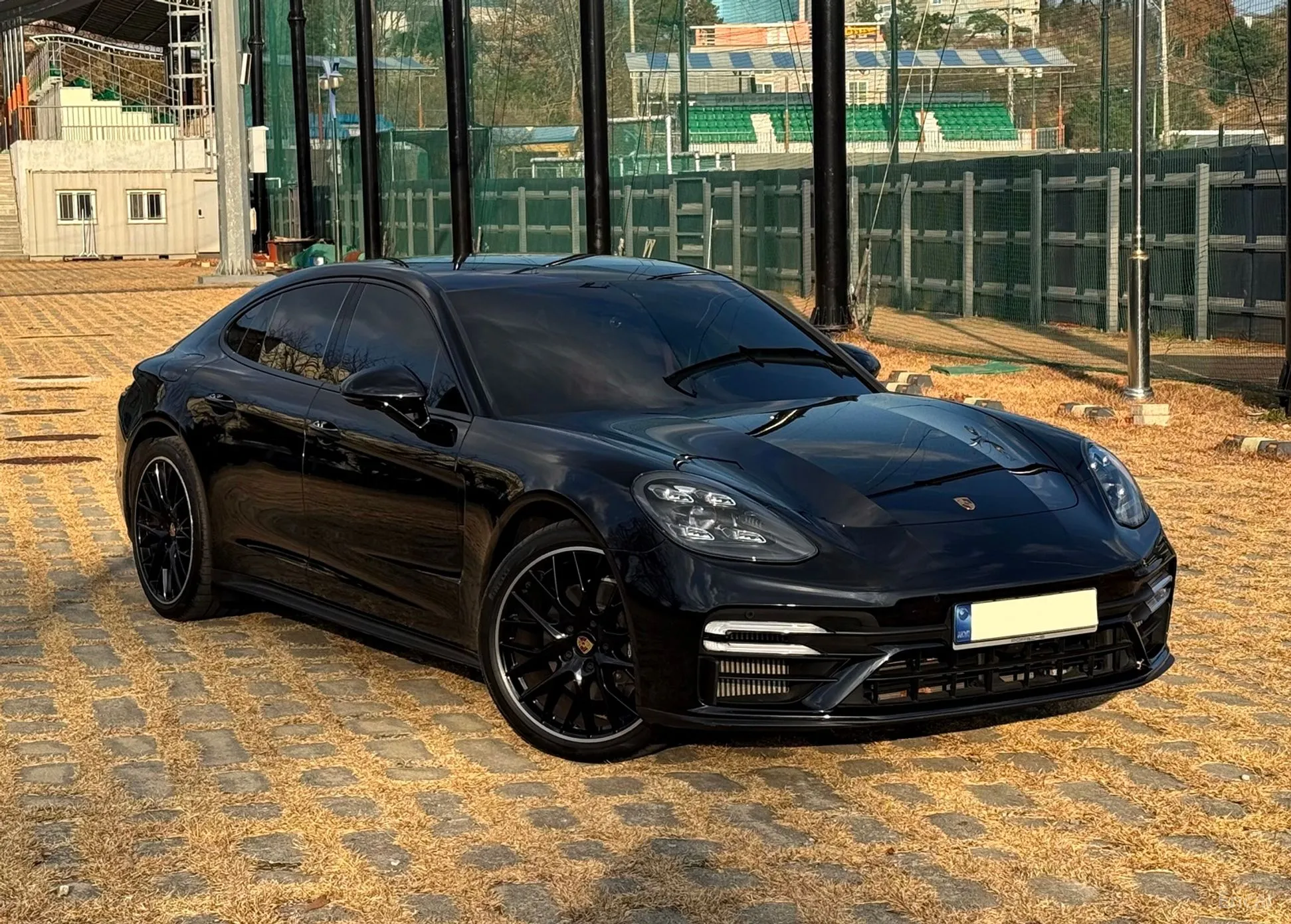 Porsche Panamera (971) превью 4