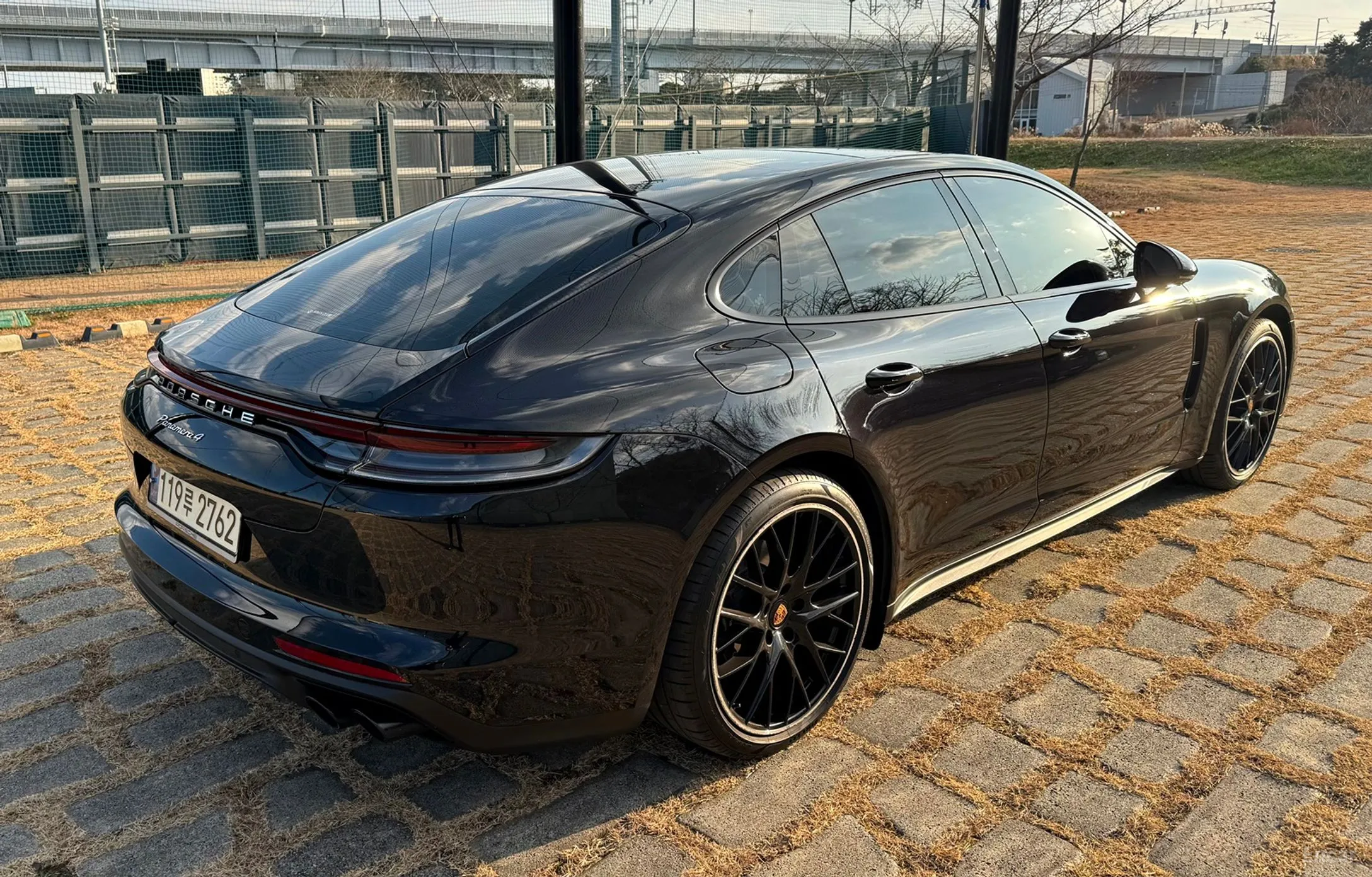 Porsche Panamera (971) превью 6