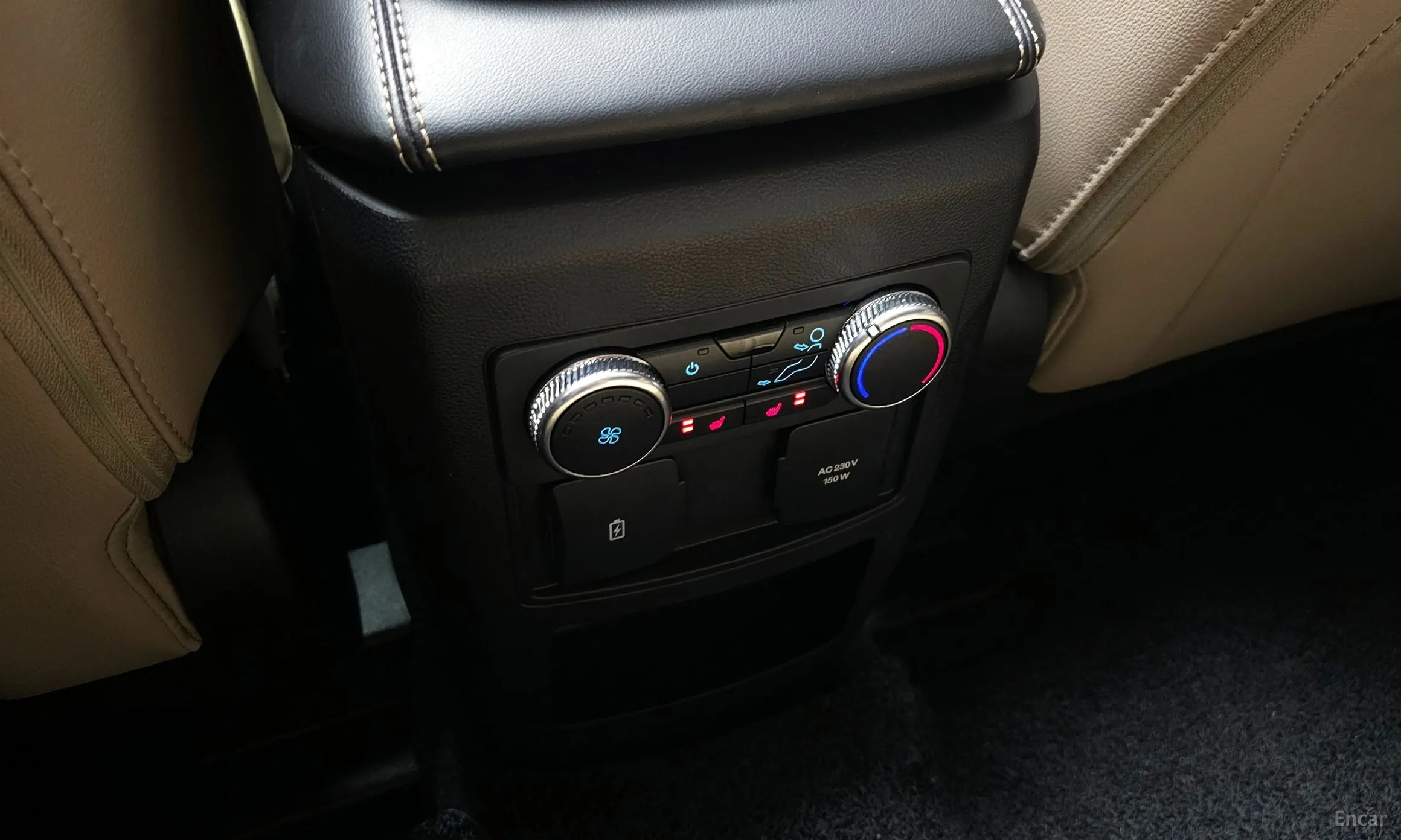Ford Explorer 6th Generation превью 18