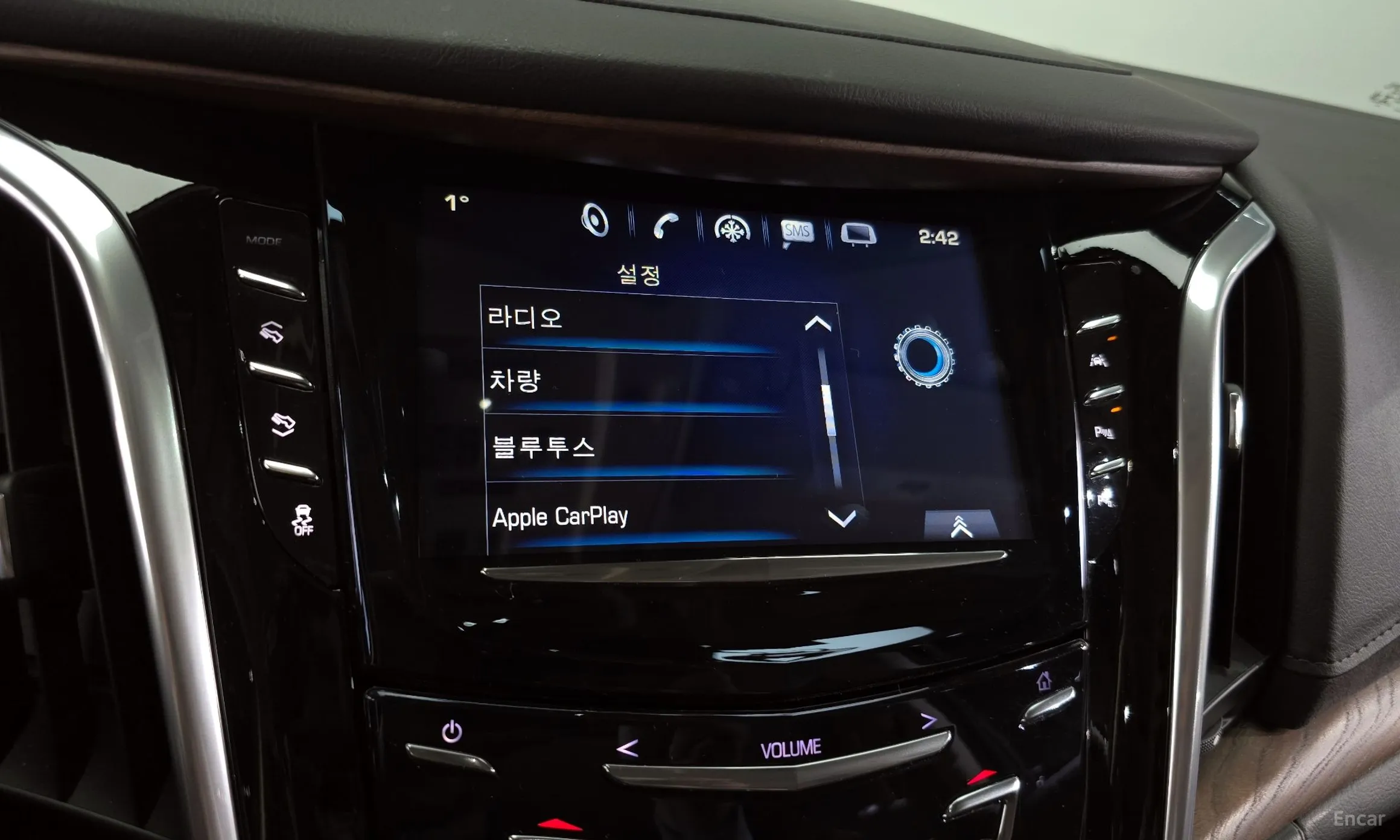 Cadillac Escalade превью 14