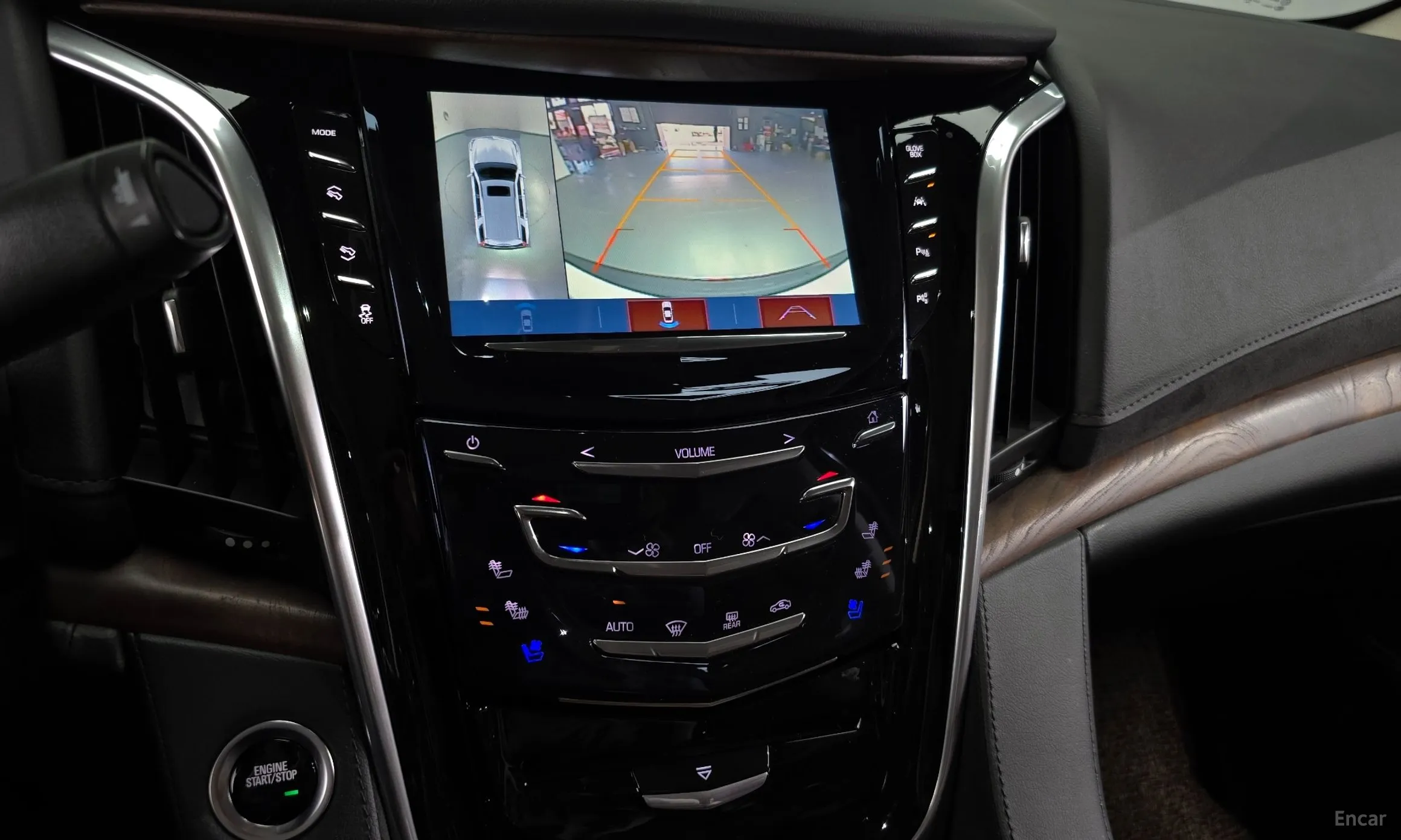 Cadillac Escalade превью 15