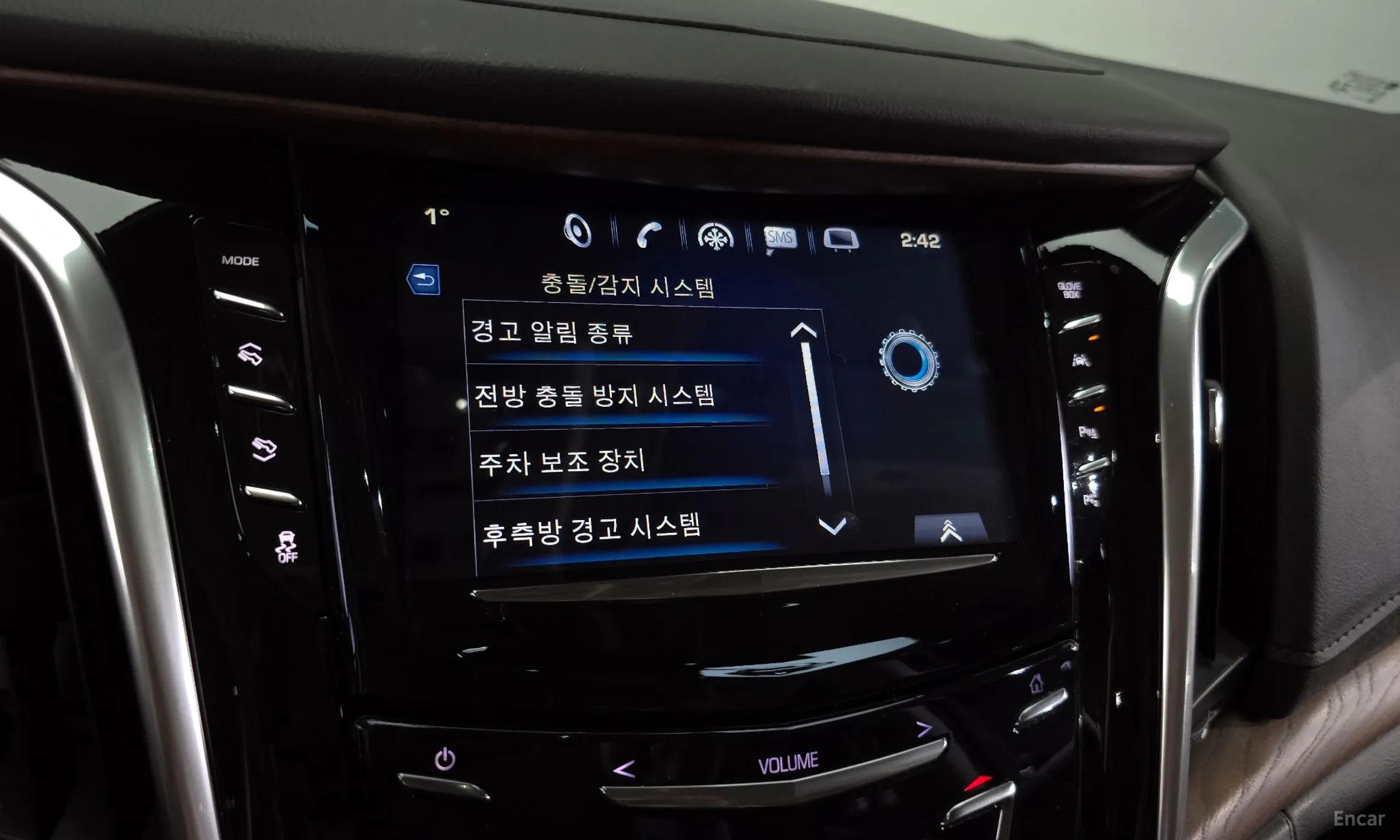 Cadillac Escalade превью 16