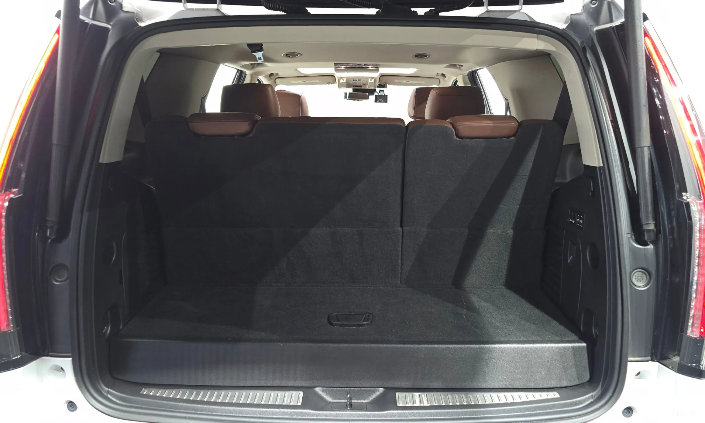 Cadillac Escalade превью 20