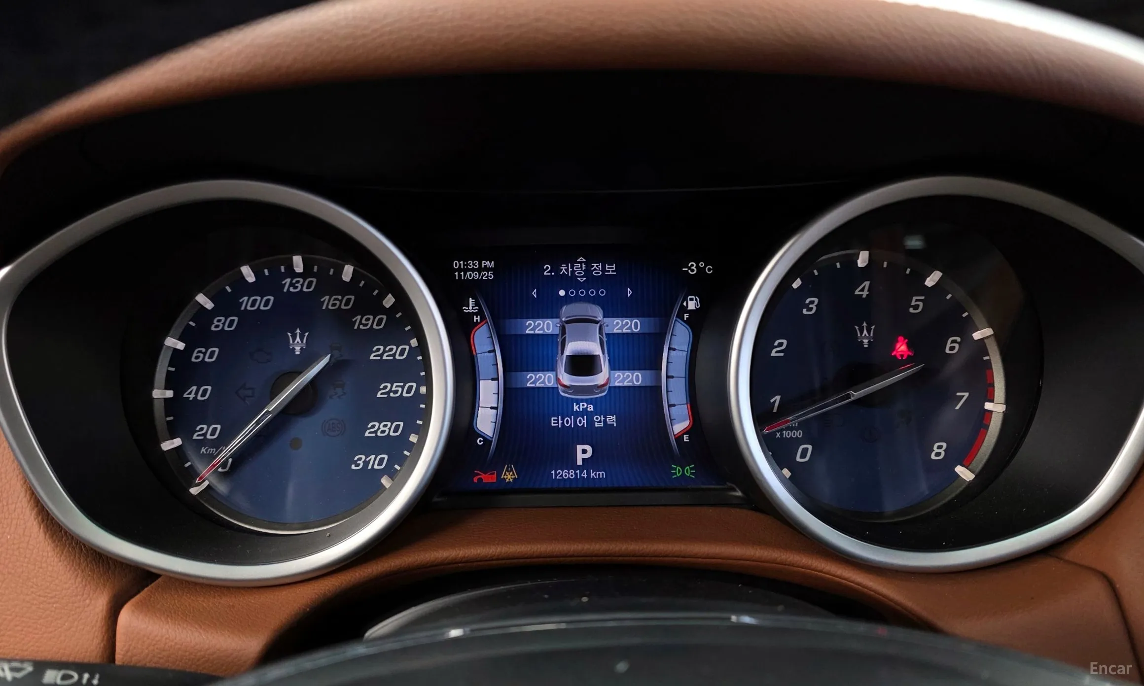 Maserati Ghibli превью 8