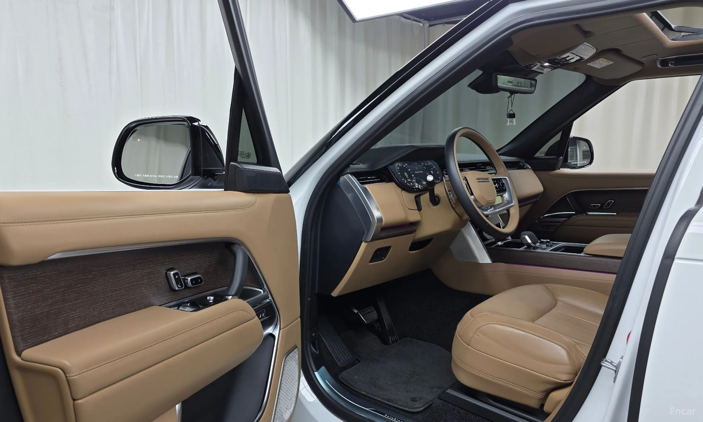 Land Rover Range Rover 5th Generation превью 10