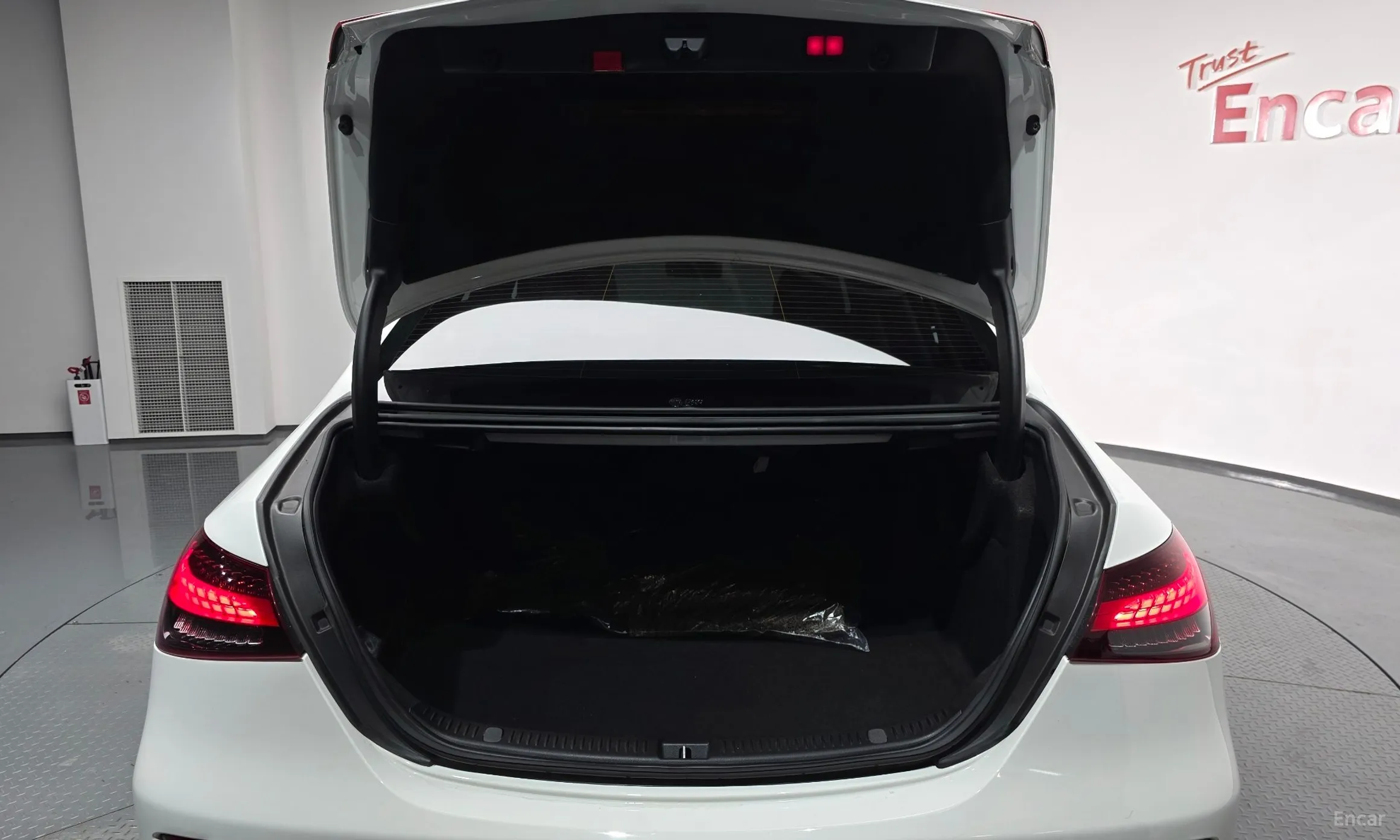 Mercedes Benz E-Class W213 превью 20