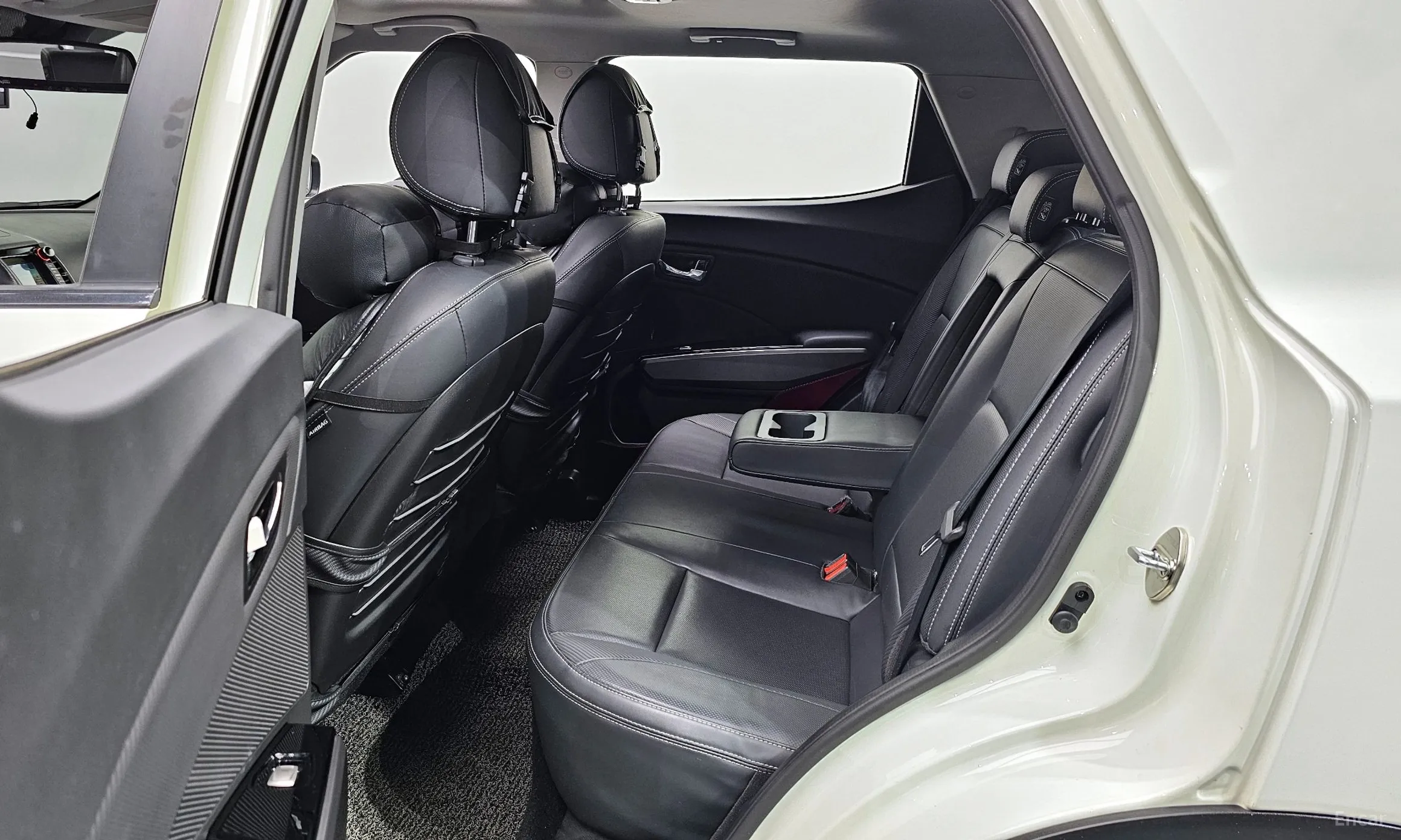 KG Mobility (SsangYong) Tivoli, Lazio превью 12