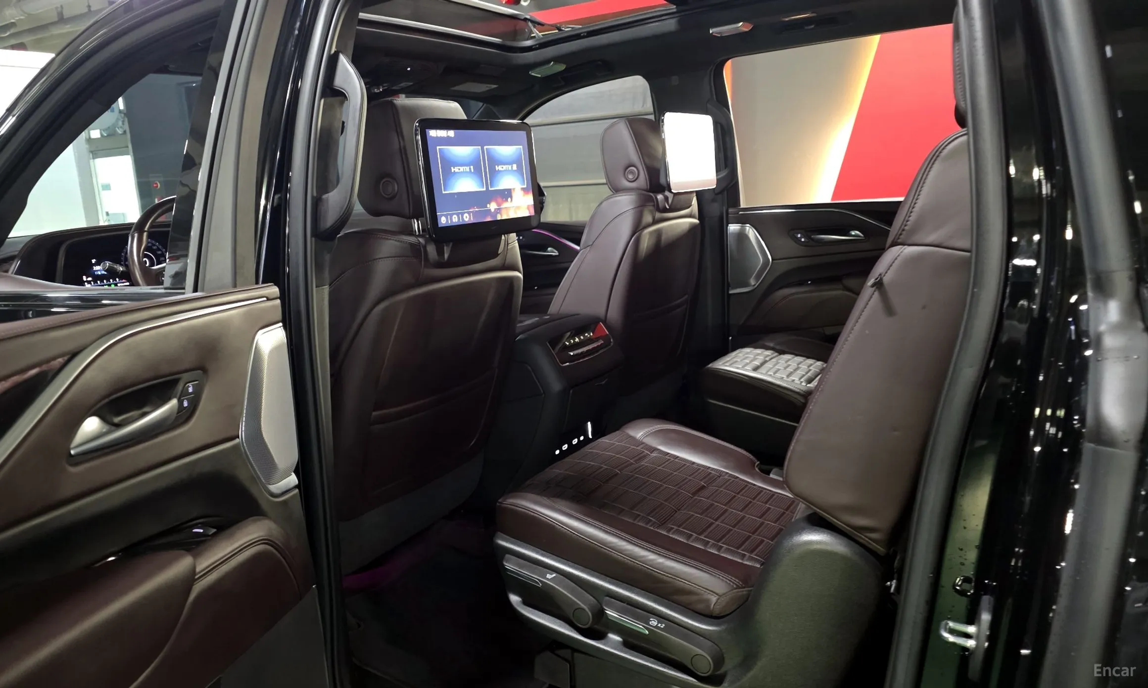 Cadillac Escalade 5th Generation превью 11